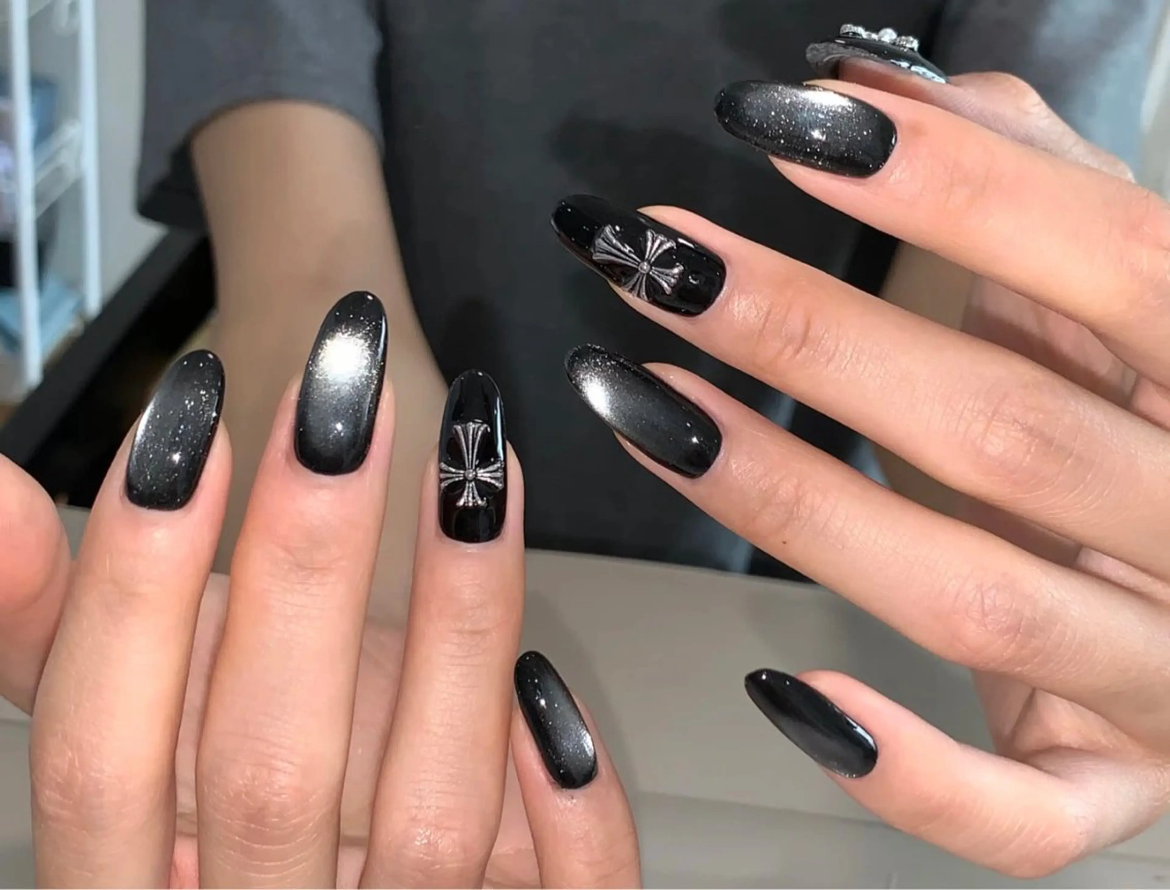 ネイル フレンチネイル ガーリー ガラスフレンチ 韓国ネイル ロングネイル ハンドネイル Venus nail チップ長さだし専門店のネイルデザイン