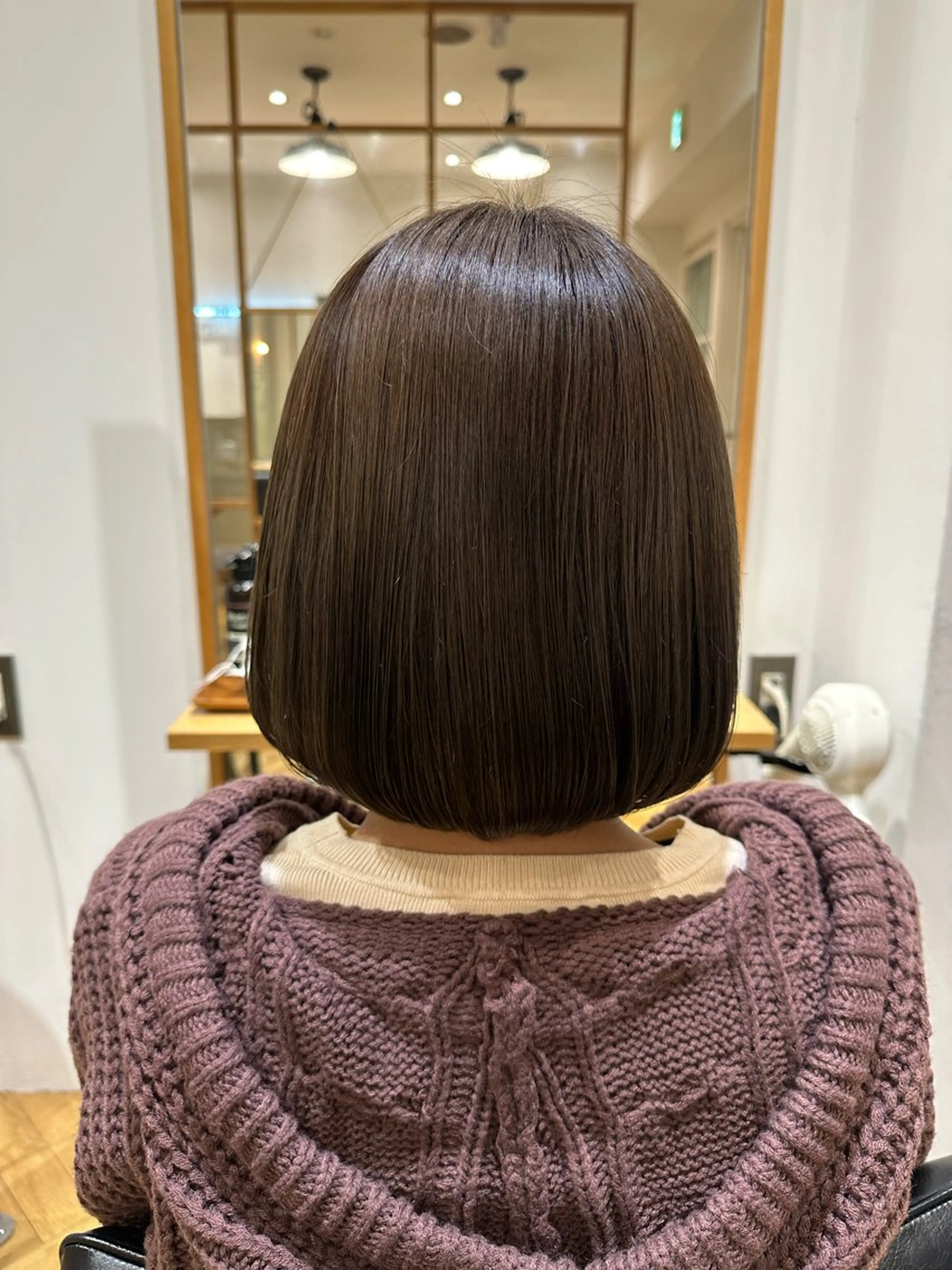 ショート カラー グレージュ 織田 ゆみのヘアスタイル