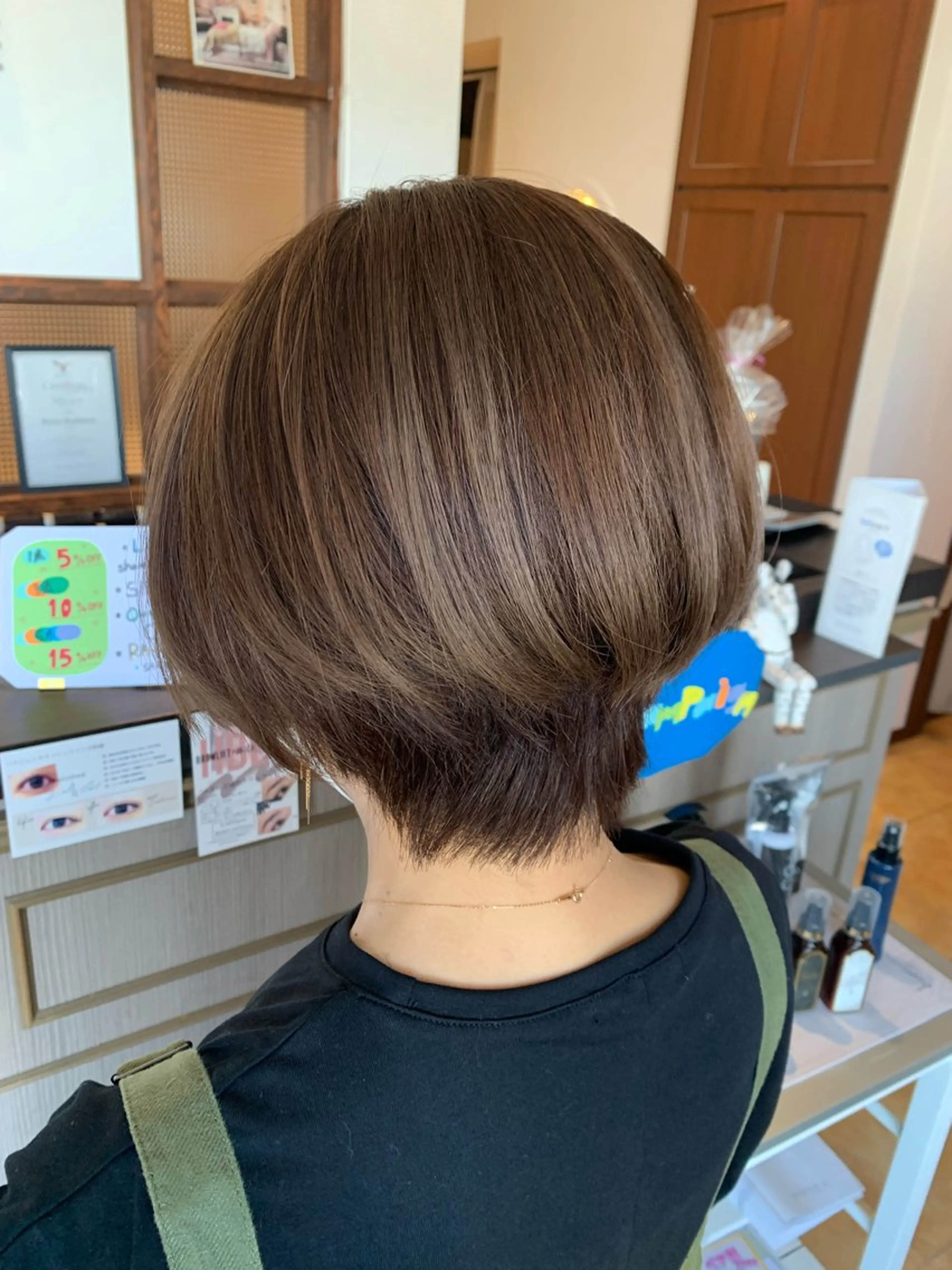 ショート カラー 林 修平のヘアスタイル