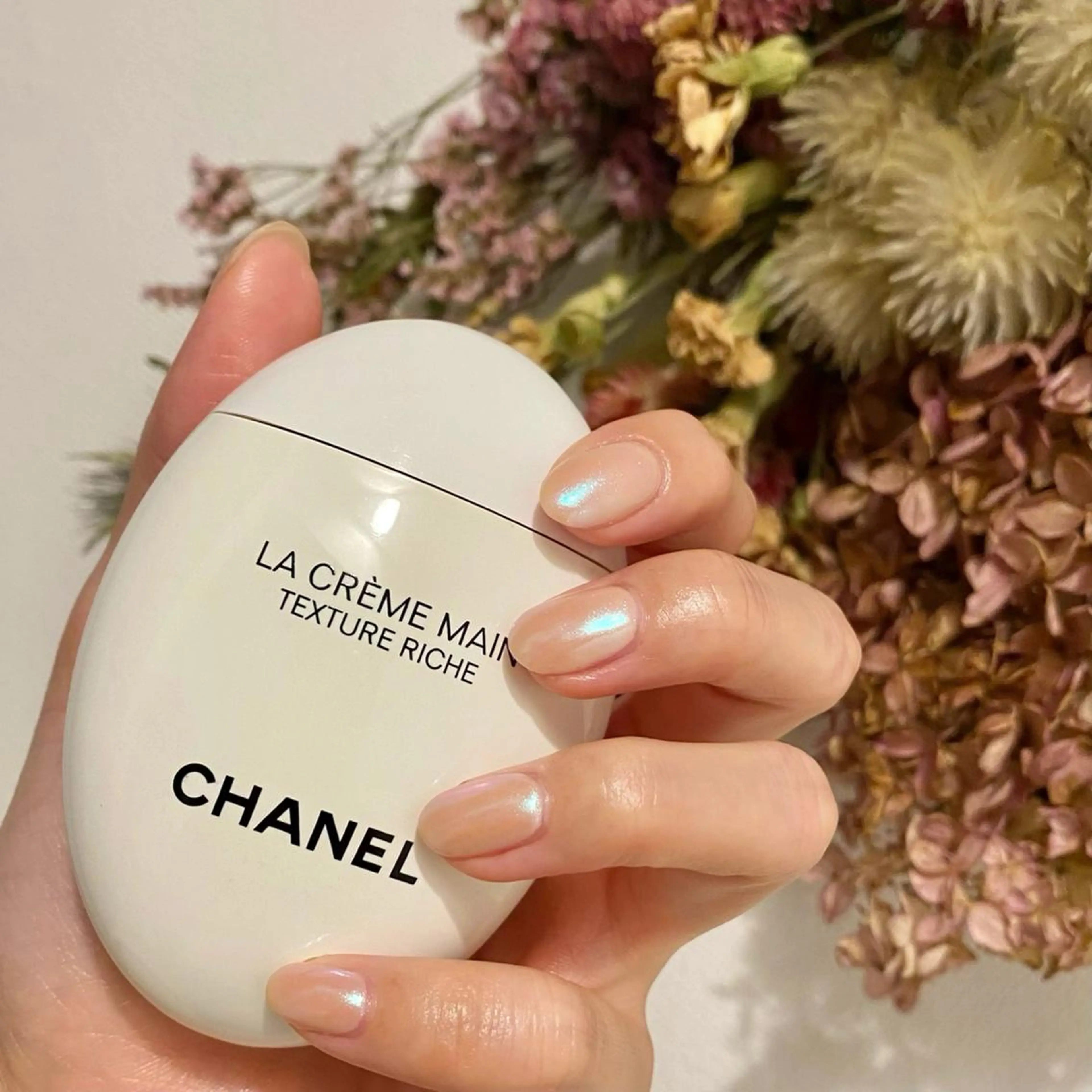 ネイル ミラーネイル Nailsalon Labrillerのネイルデザイン