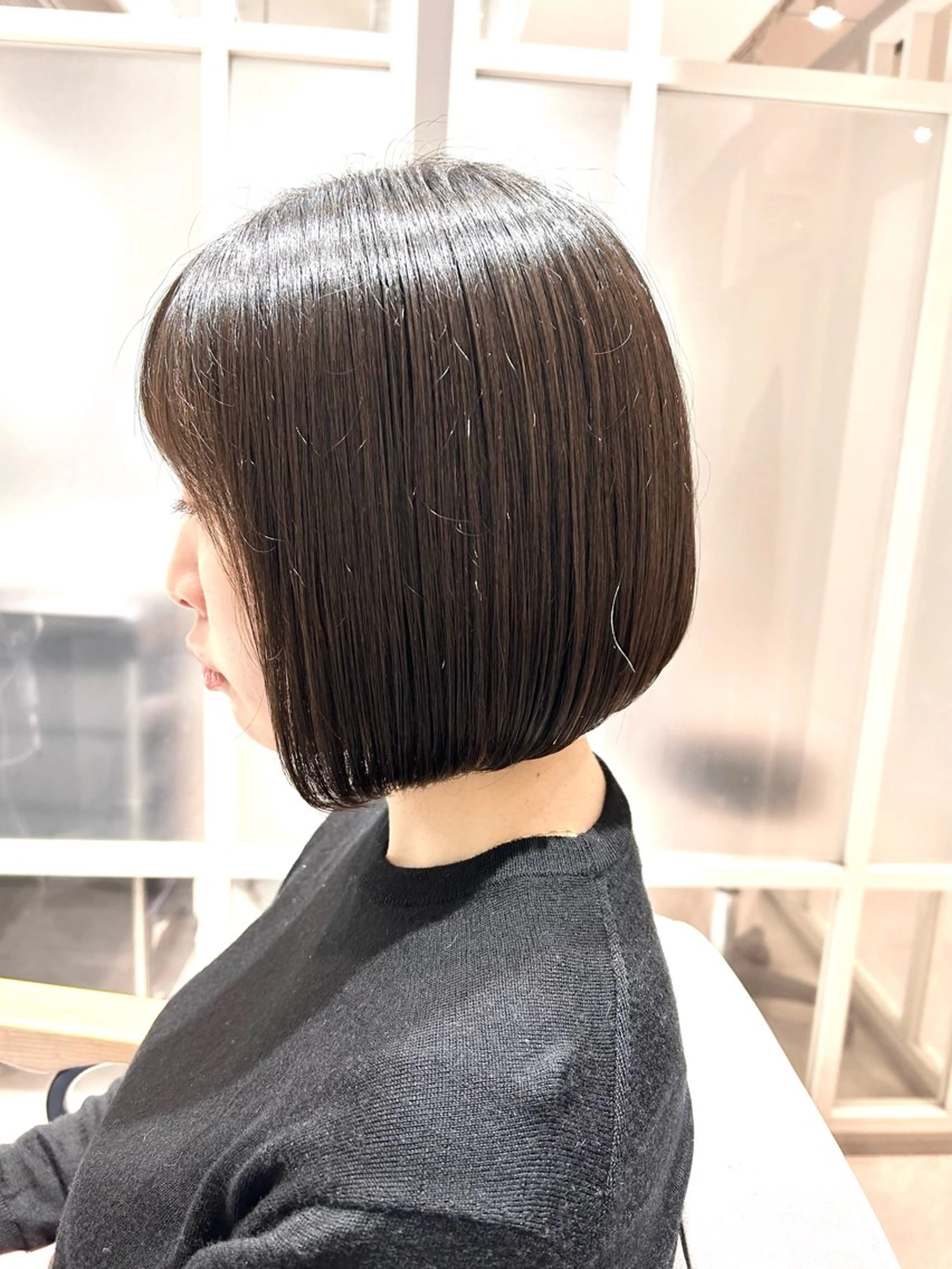 カット+カラー+地毛風ストレート【ボブ/ショート】の写真