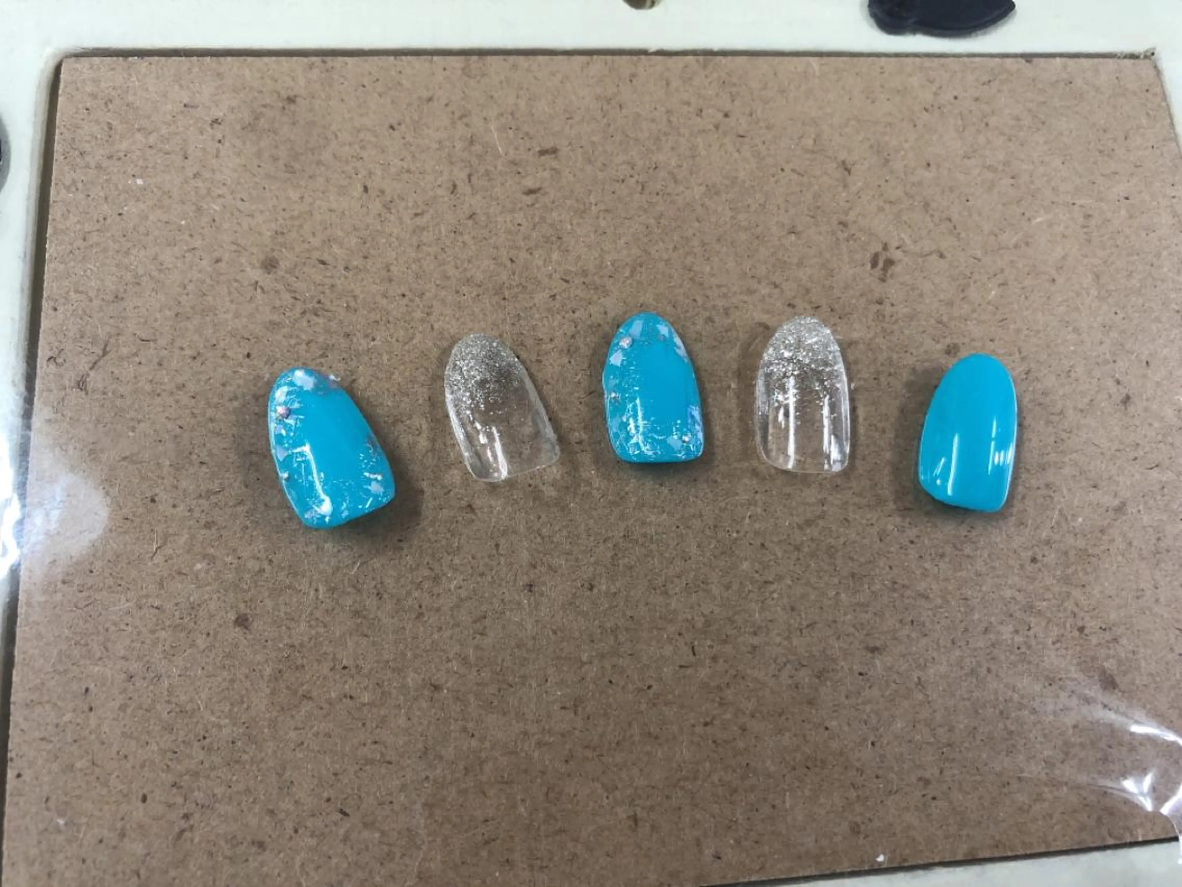 ネイル Dynamoon所属・吉田 芹菜のネイルデザイン