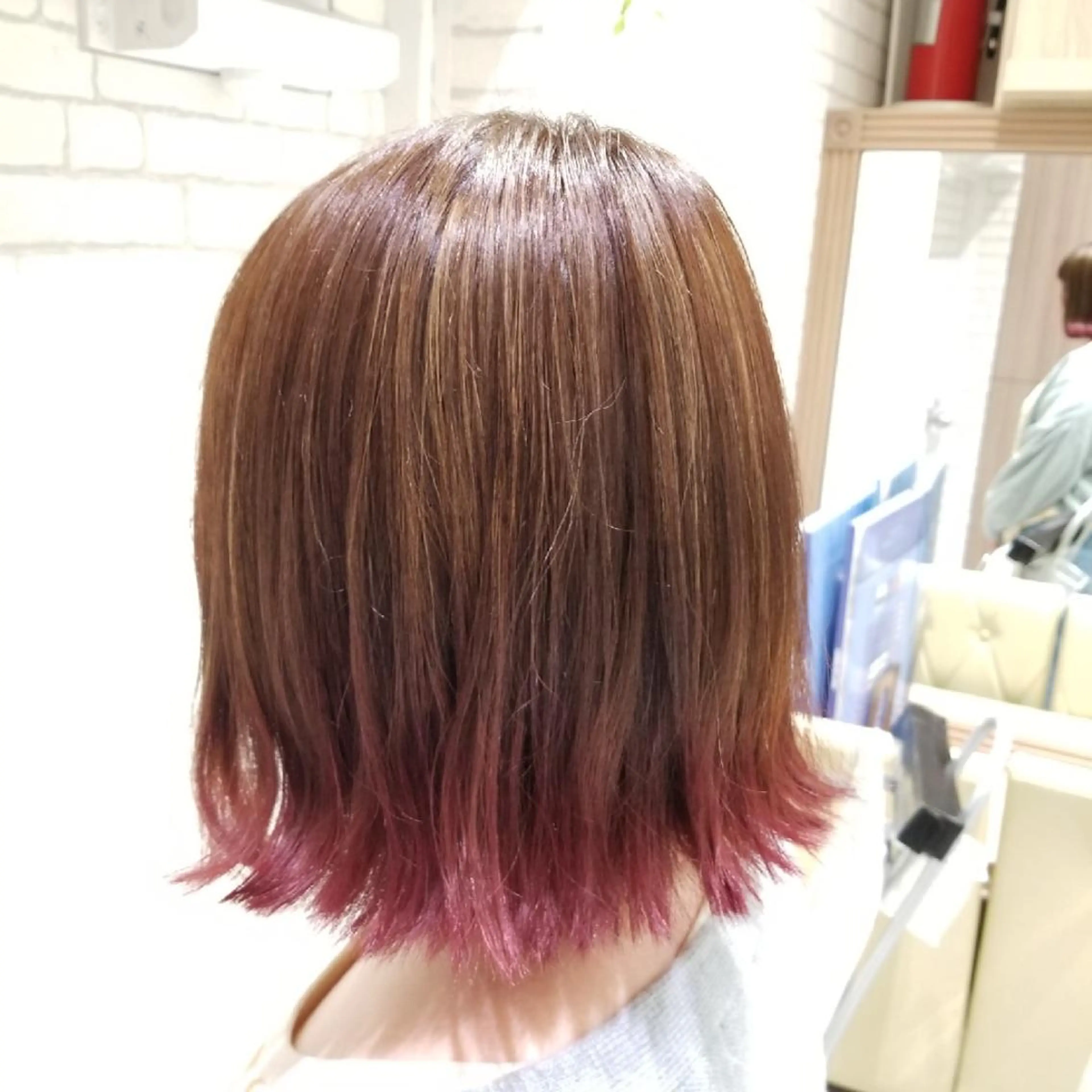 ショート アッシュ ハイライト 中村 和貴 ＜Ash津田沼＞のヘアスタイル