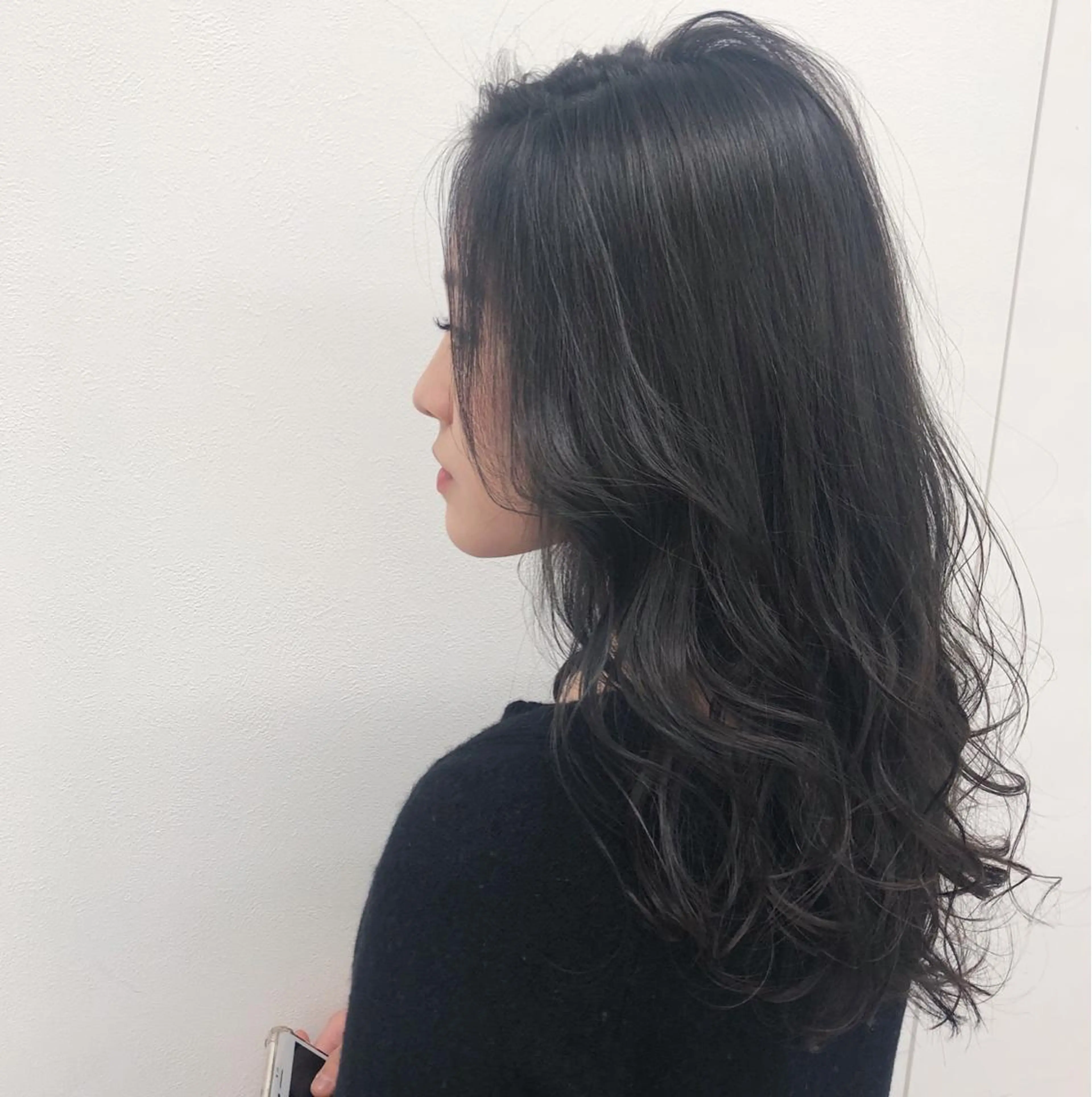 ミディアム カラー ブリーチ 柔らかbeige モトキのヘアスタイル