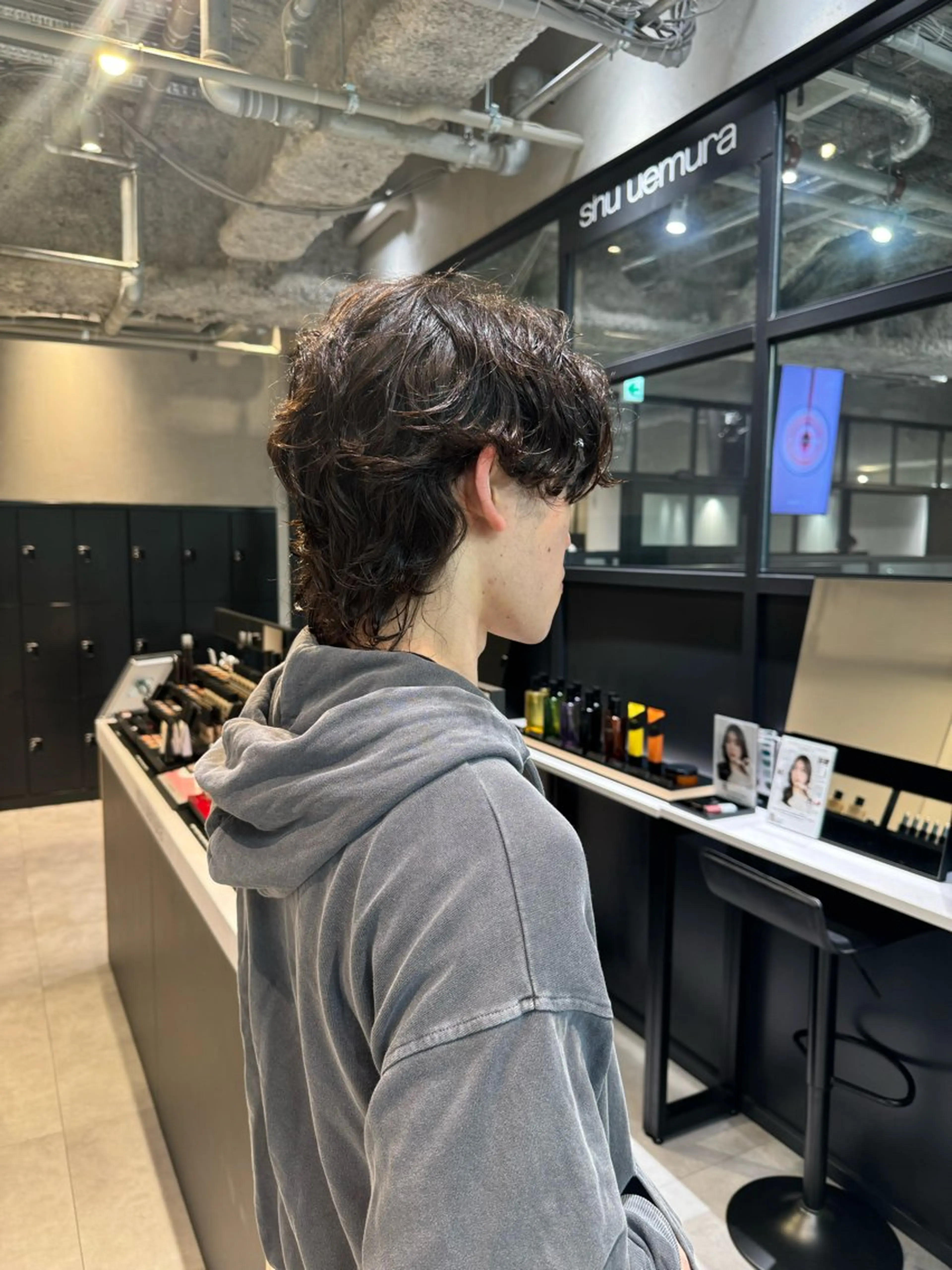 メンズ メンズパーマ メンズウルフカット ウルフカット 【似合わせカラー】 西口嶺河のヘアスタイル