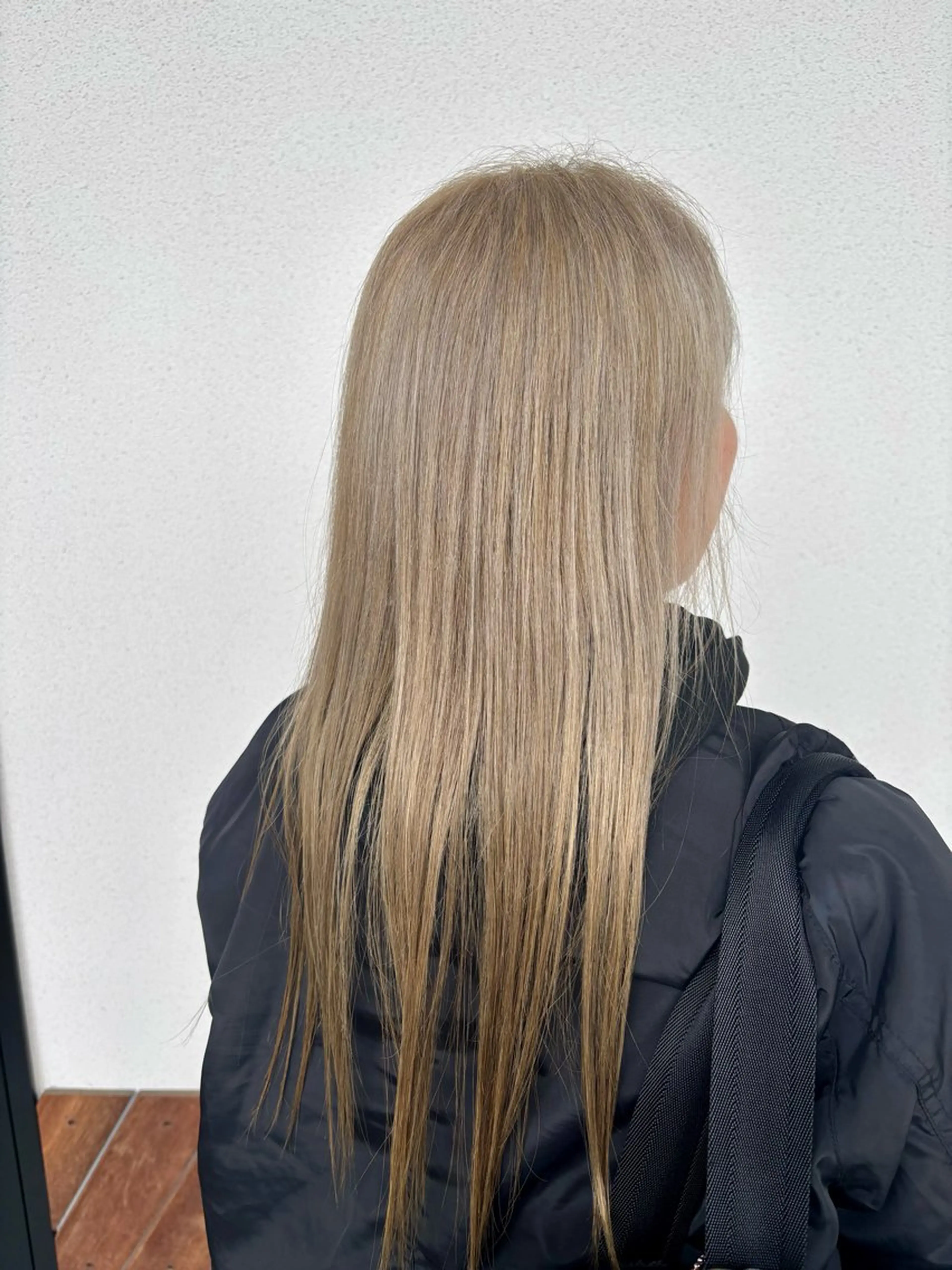 ロング ルプラボウ あいか 韓国ヘア/艶髪のヘアスタイル