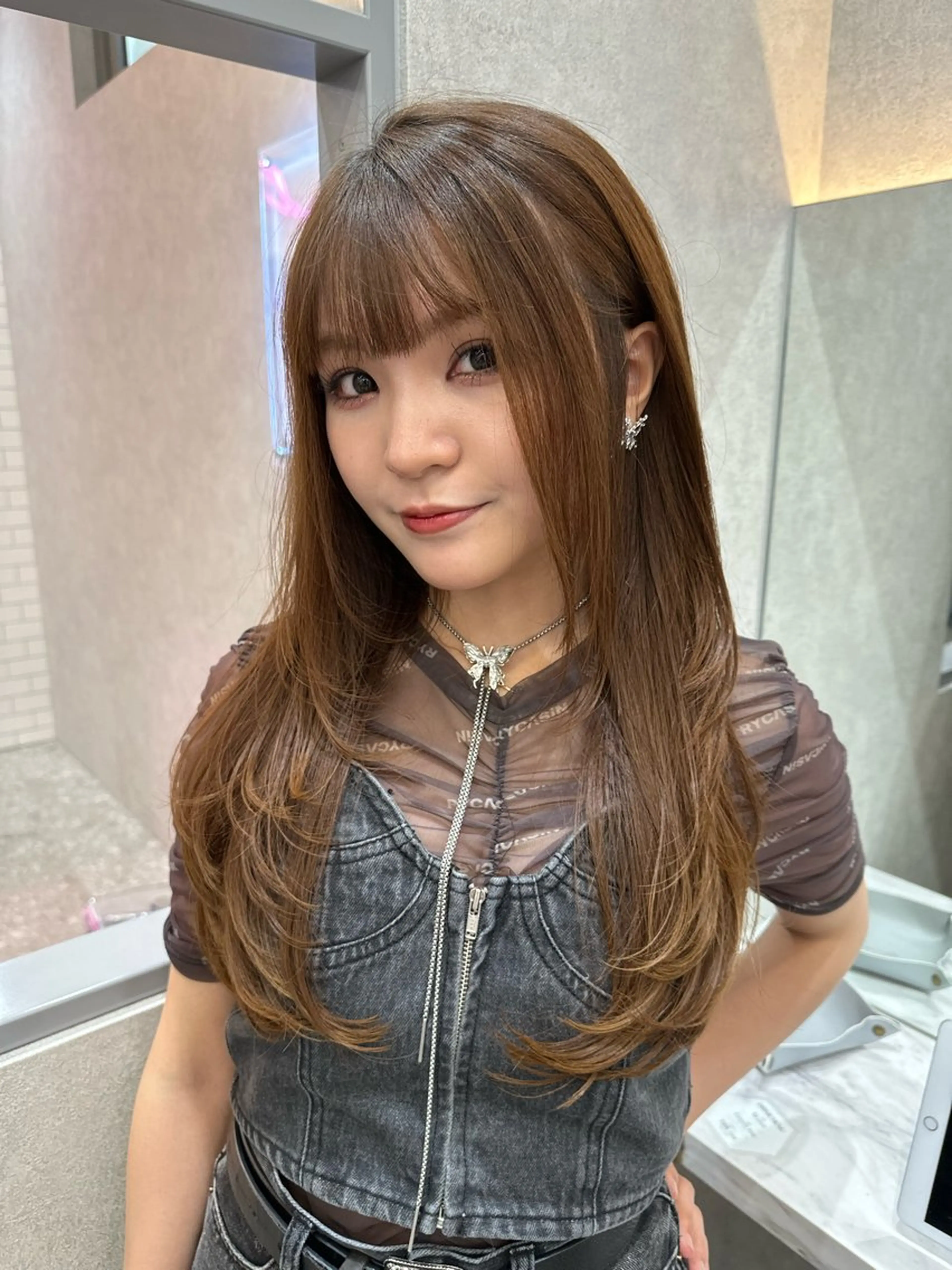 ロング カラー レイヤーダブルカラー KYONのヘアスタイル