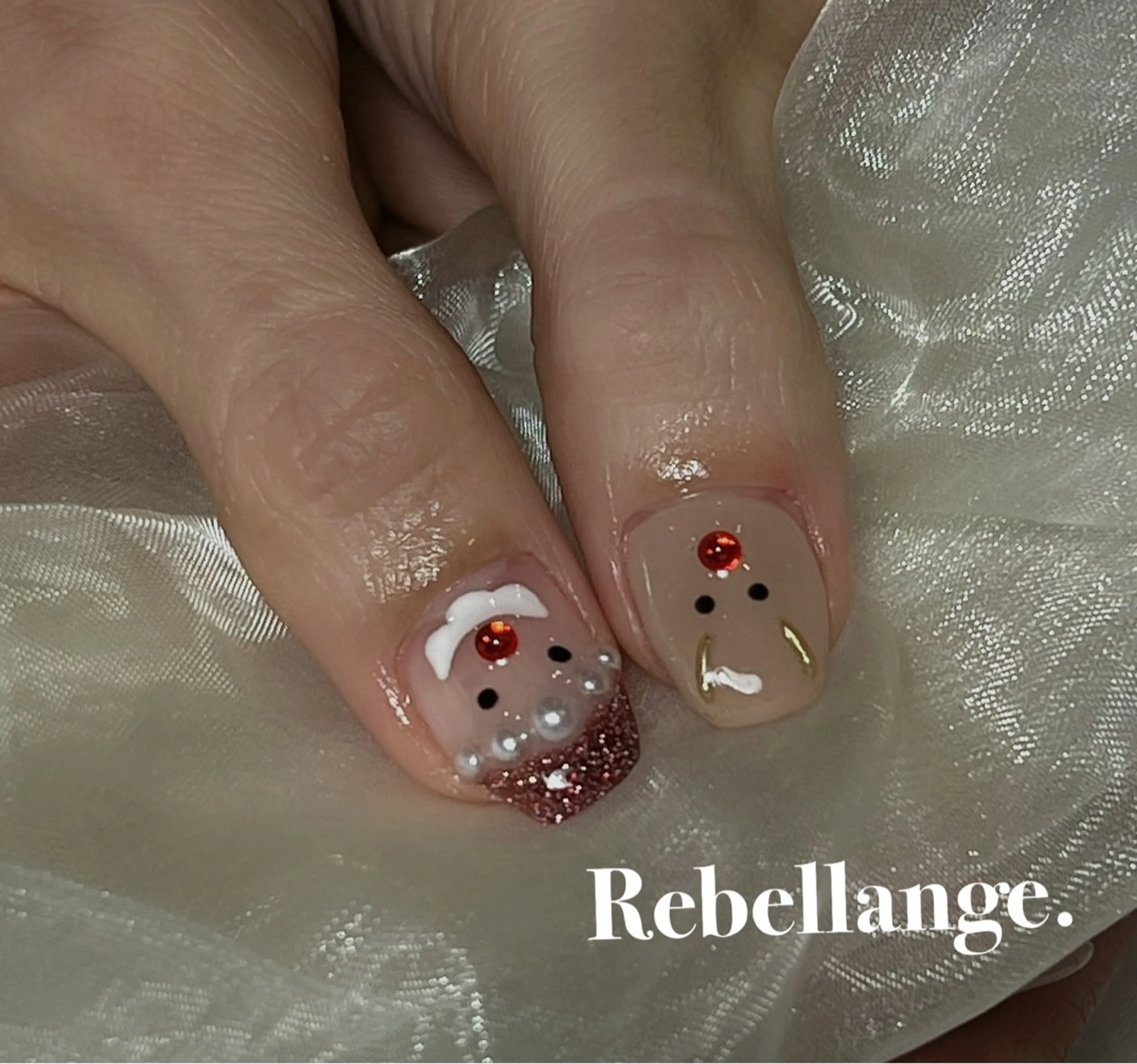 ネイル ハンドネイル Rebellange n.のネイルデザイン