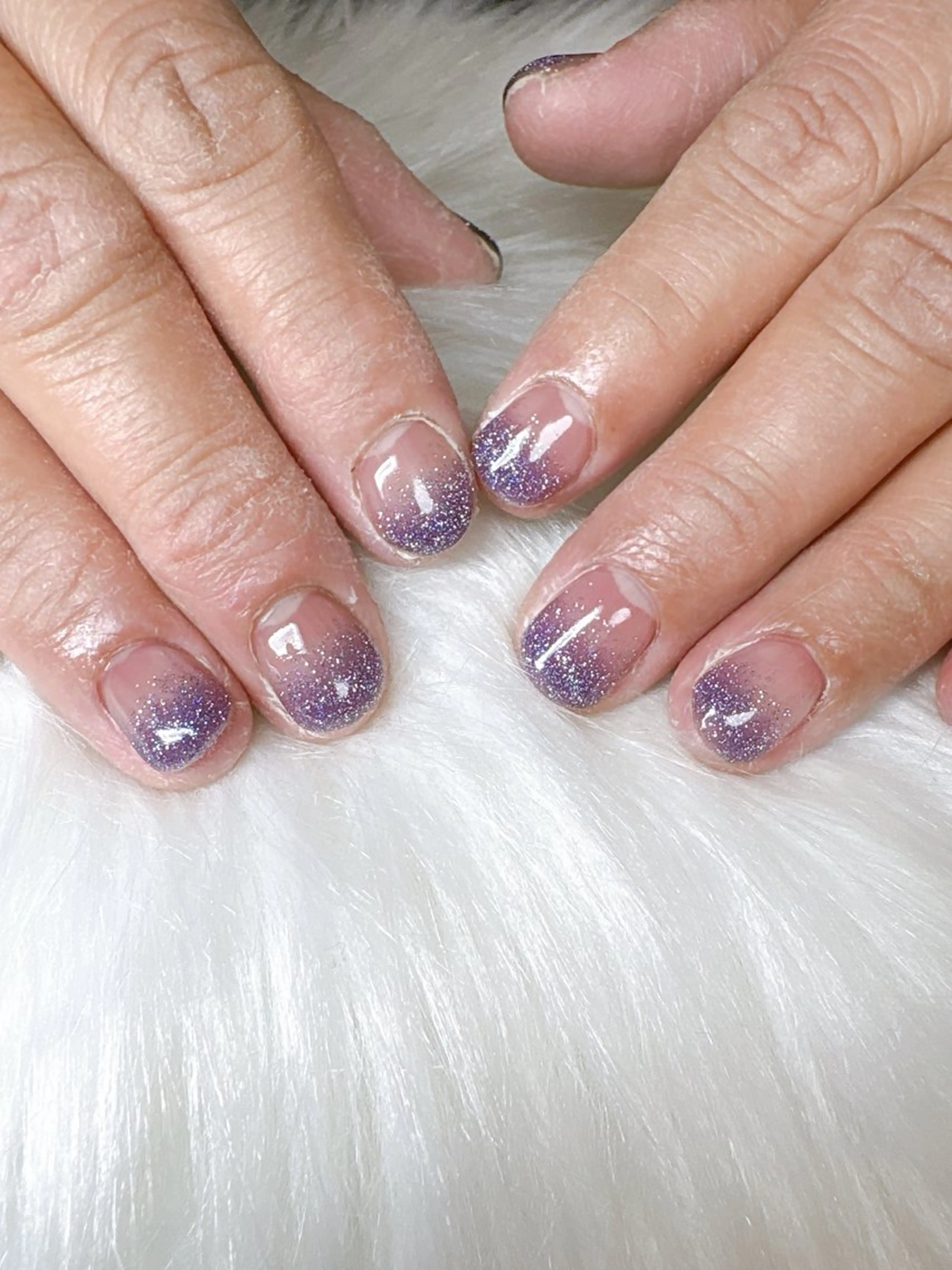 ネイル ECLAT エクラ所属・寺山 千鶴のネイルデザイン