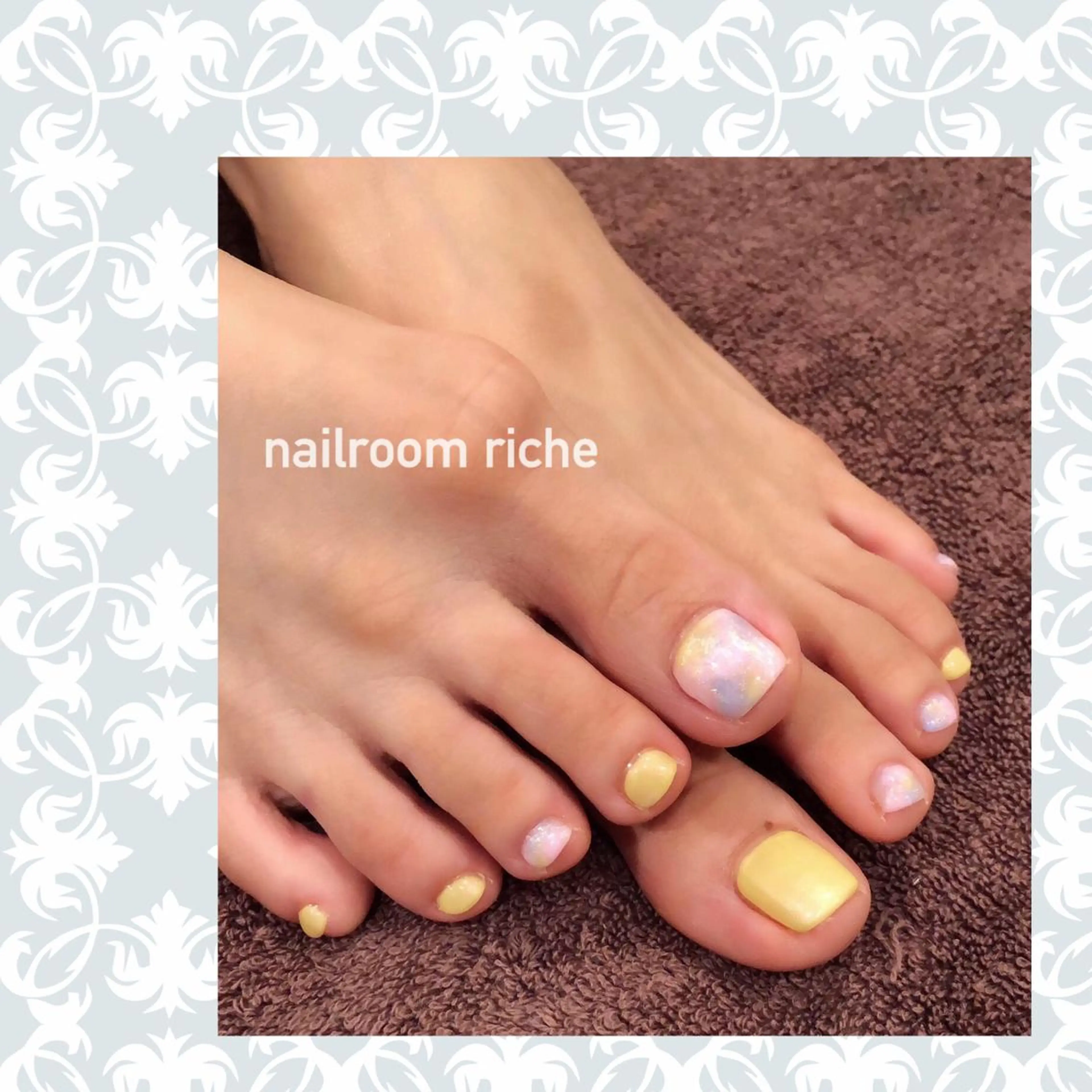 ネイル フットネイル nailroom richeのネイルデザイン