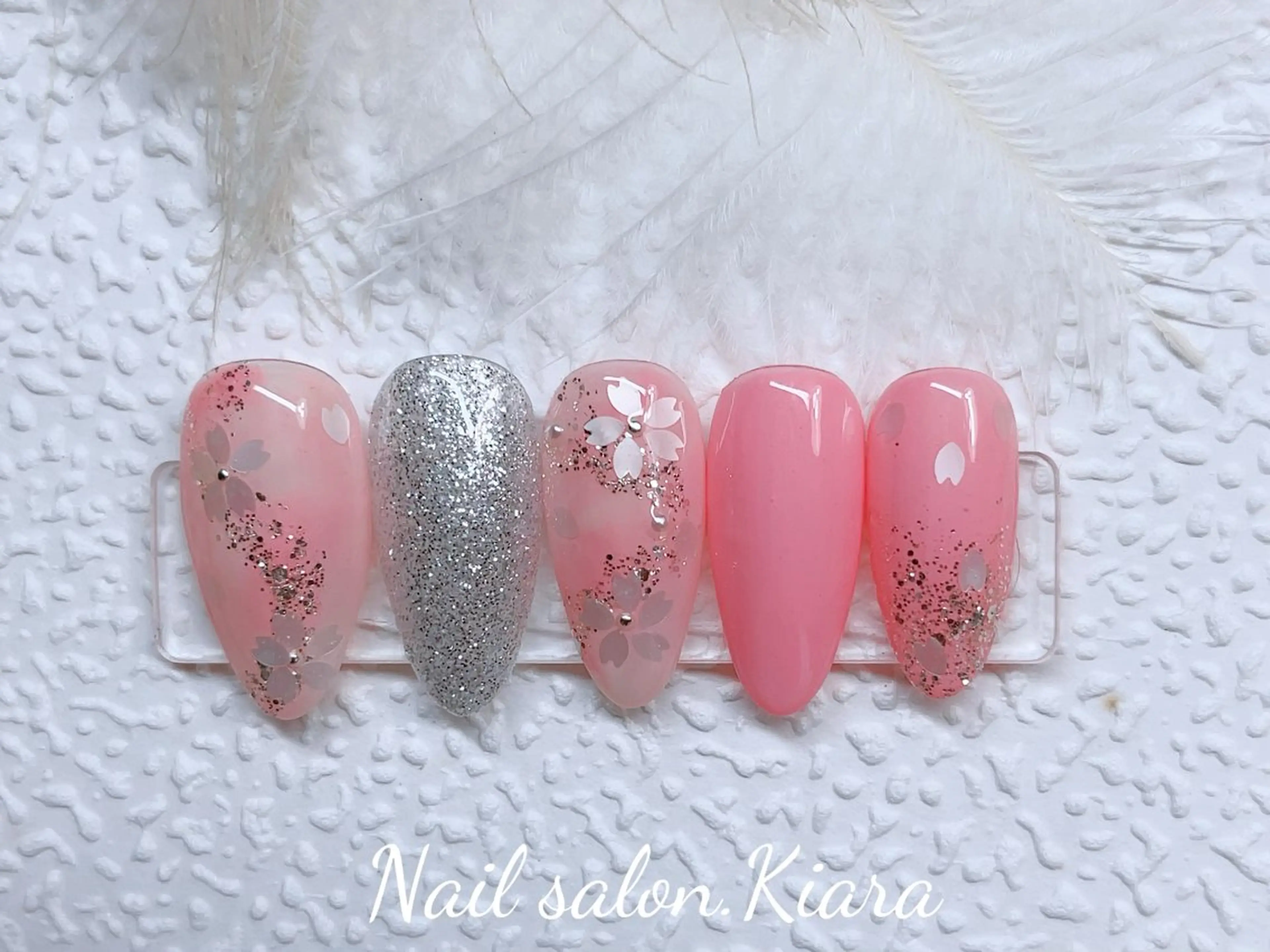 ネイル 🍭Kiara Nail🍭のネイルデザイン