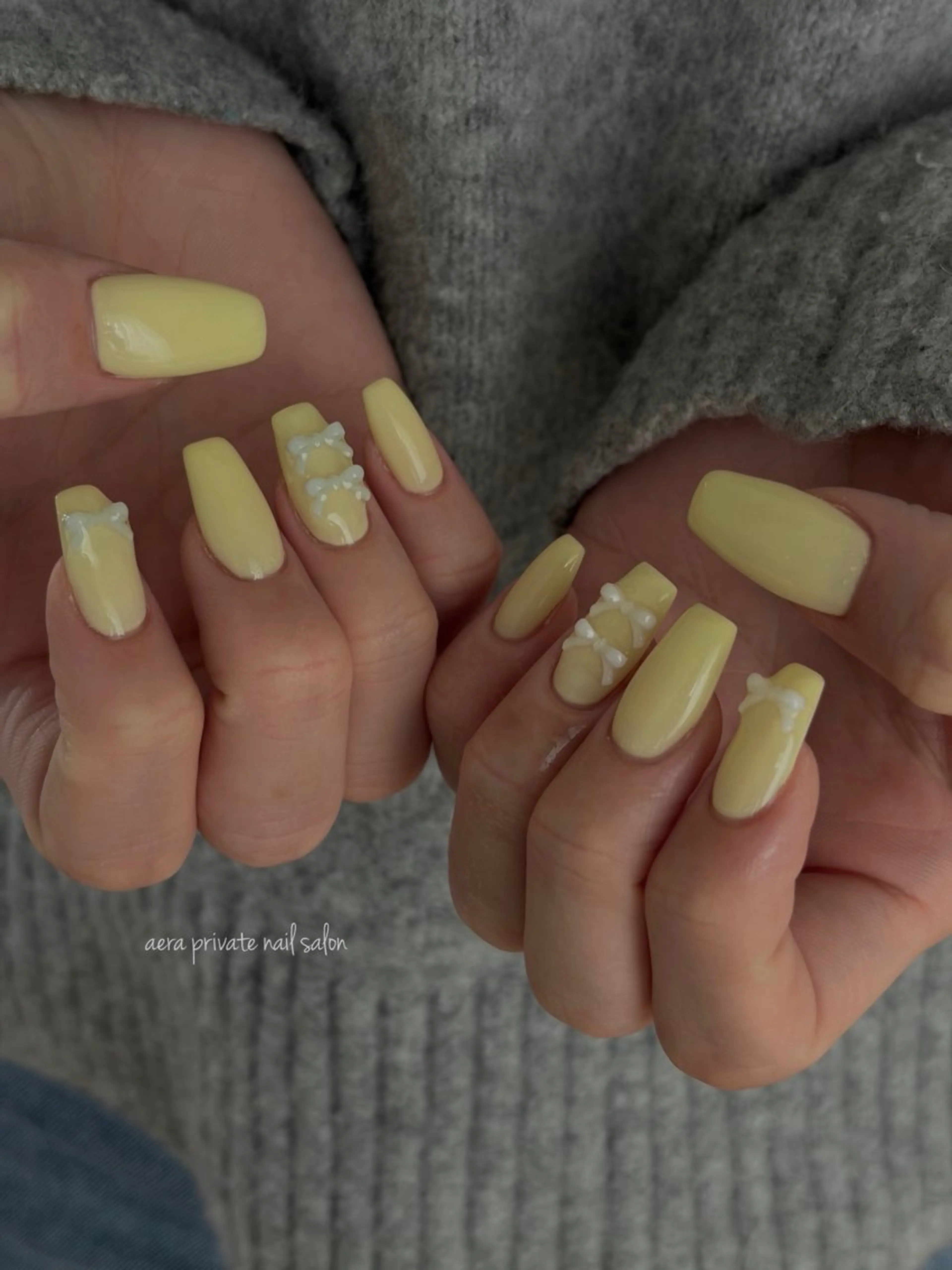 ネイル リボン シンプルネイル 春ネイル 黄色 ハンドネイル 川端 京香のネイルデザイン