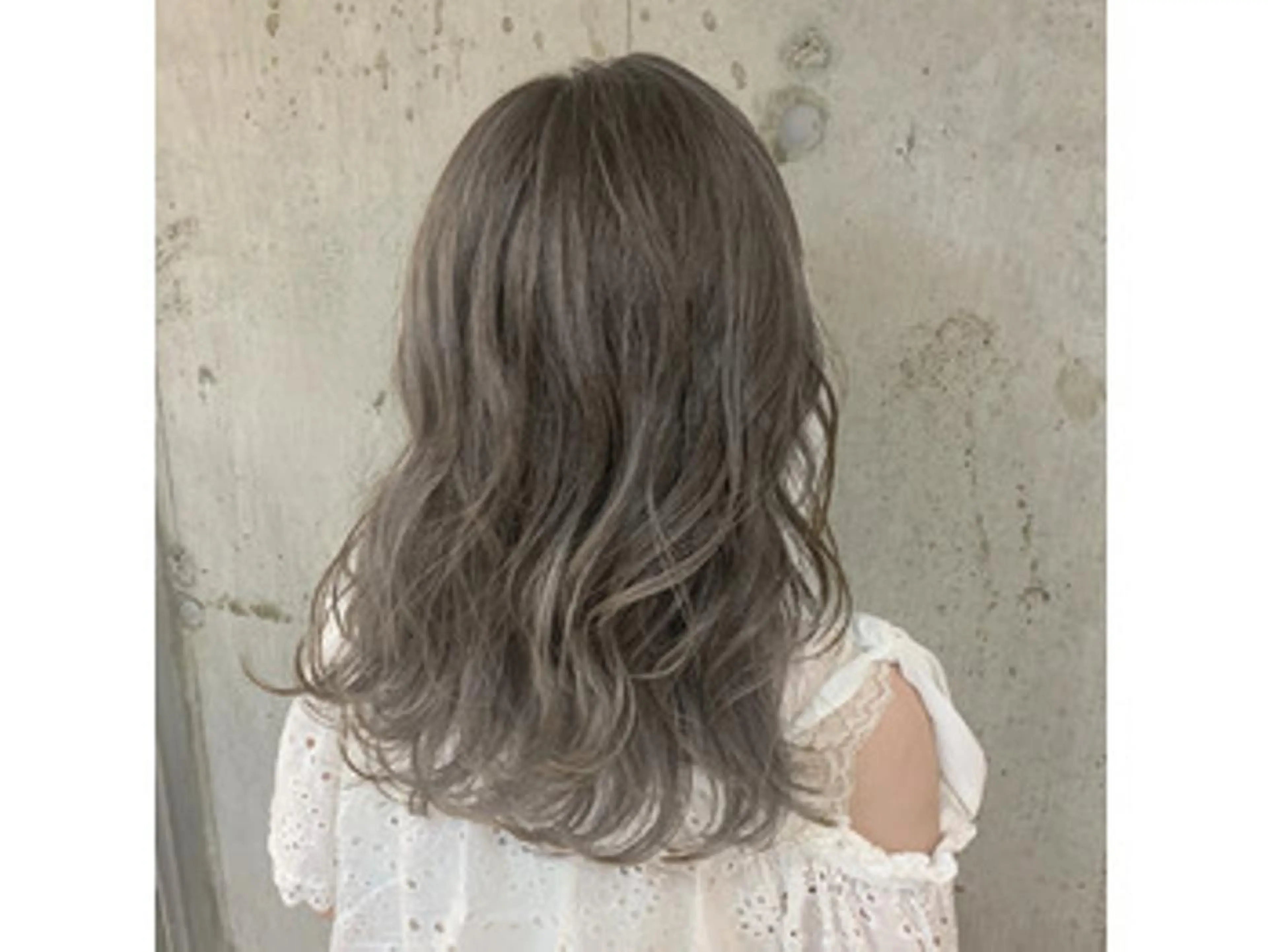 ミディアム 藤森結子/韓国ヘア/ パーソナルカラー診断のヘアスタイル