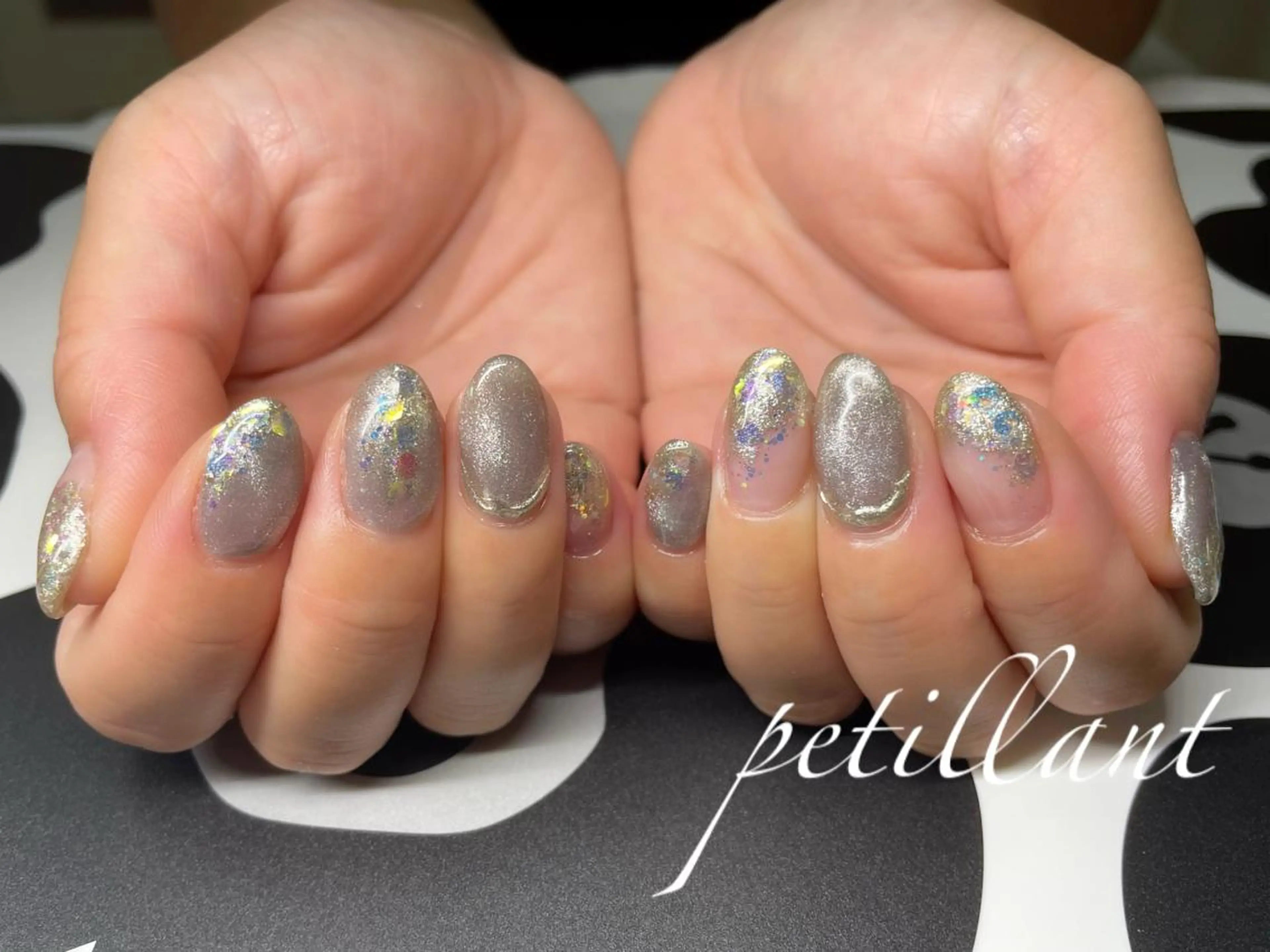 ネイル アートネイル ラメ(グリッター) マグネットネイル ミラーネイル nail salon petillantのネイルデザイン
