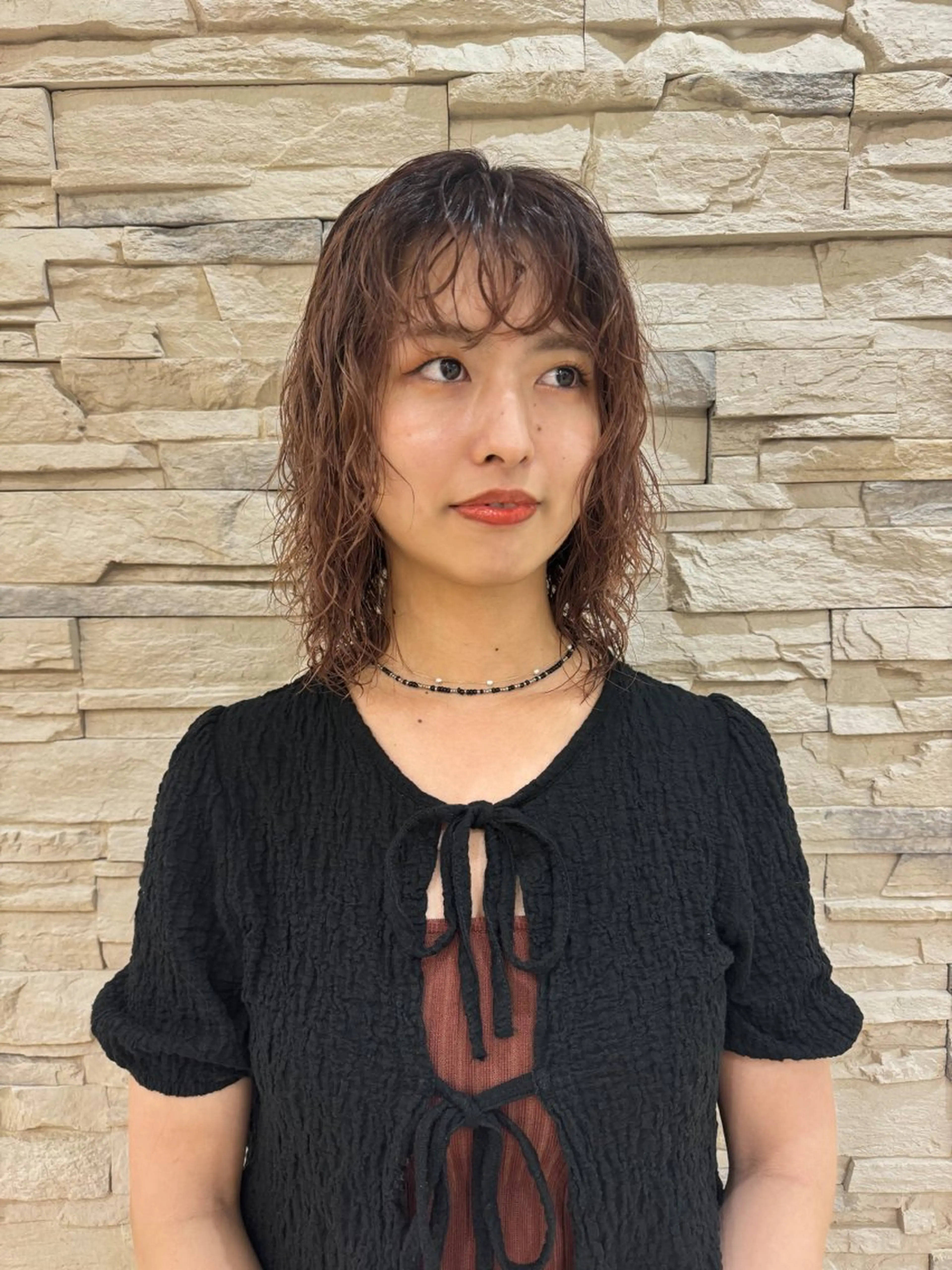 ミディアム カラー パーマ ミディアムパーマ ブリーチ Seeknext // Rukaのヘアスタイル