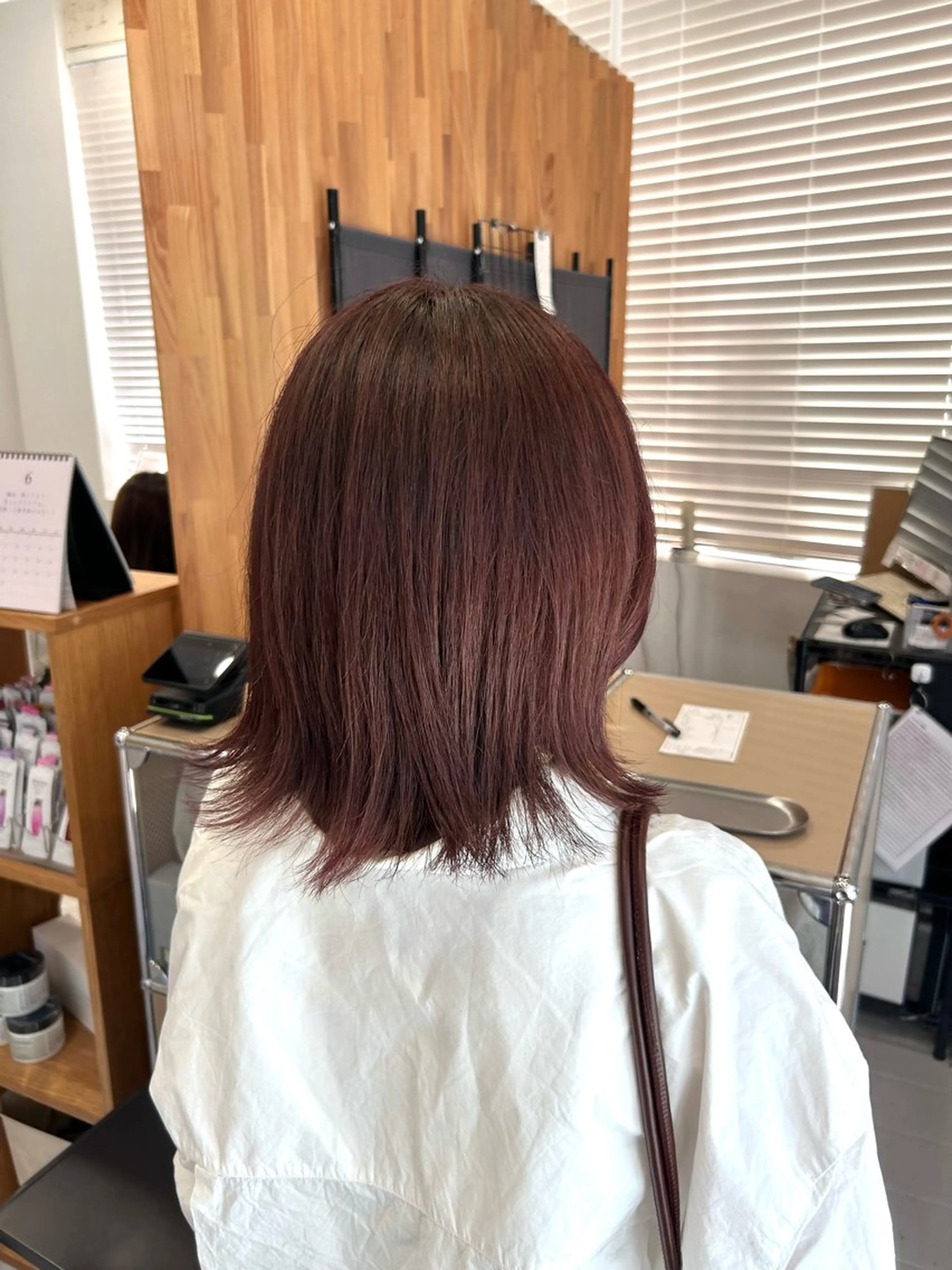 ミディアム カット ヘアカラー トリートメント 韓国ヘア ‎⟡.·KANA🐥のヘアスタイル