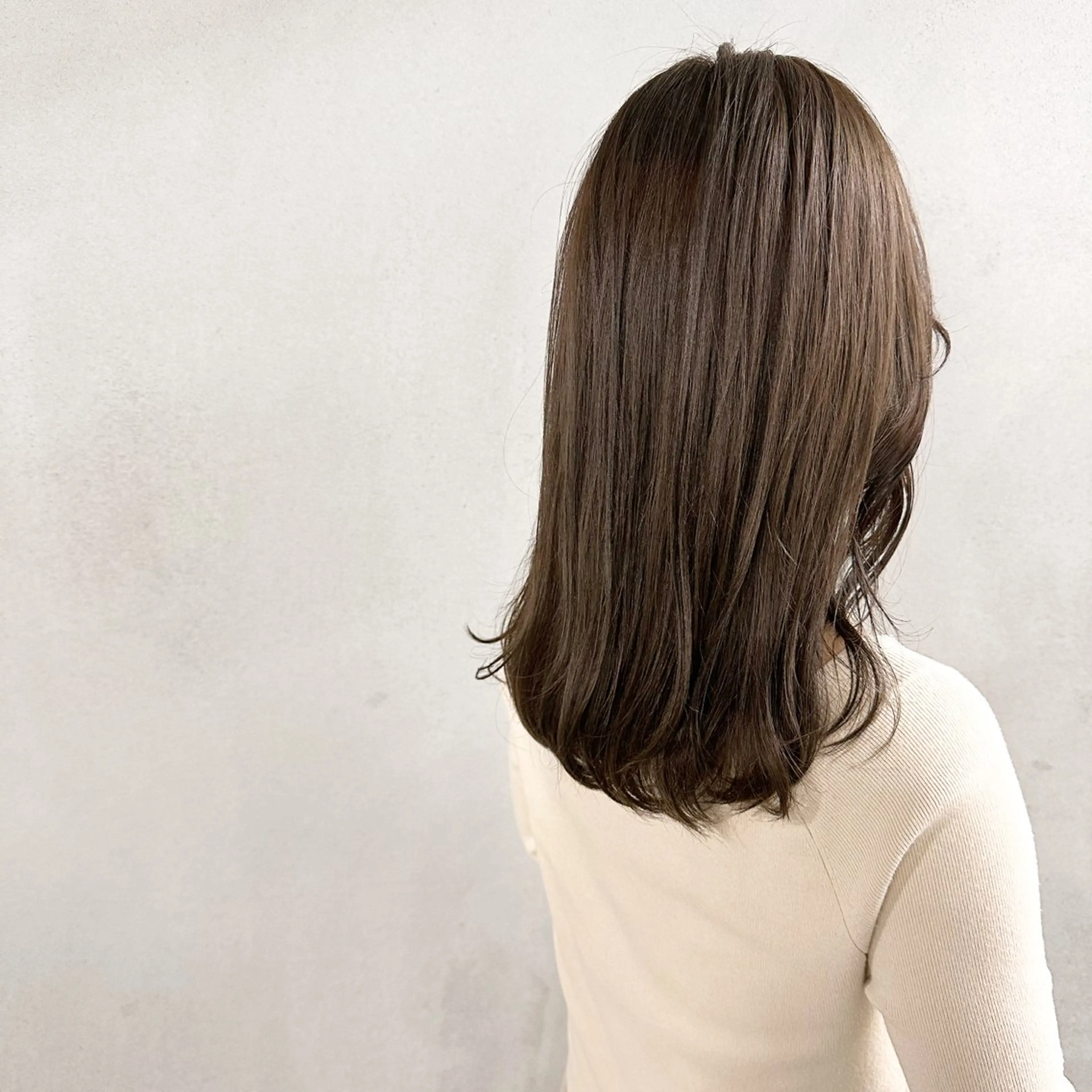 セミロング カラー パーマ ヘアアレンジ メンズ キッズ ブラウンカラー #tag 稗田綾加のヘアスタイル