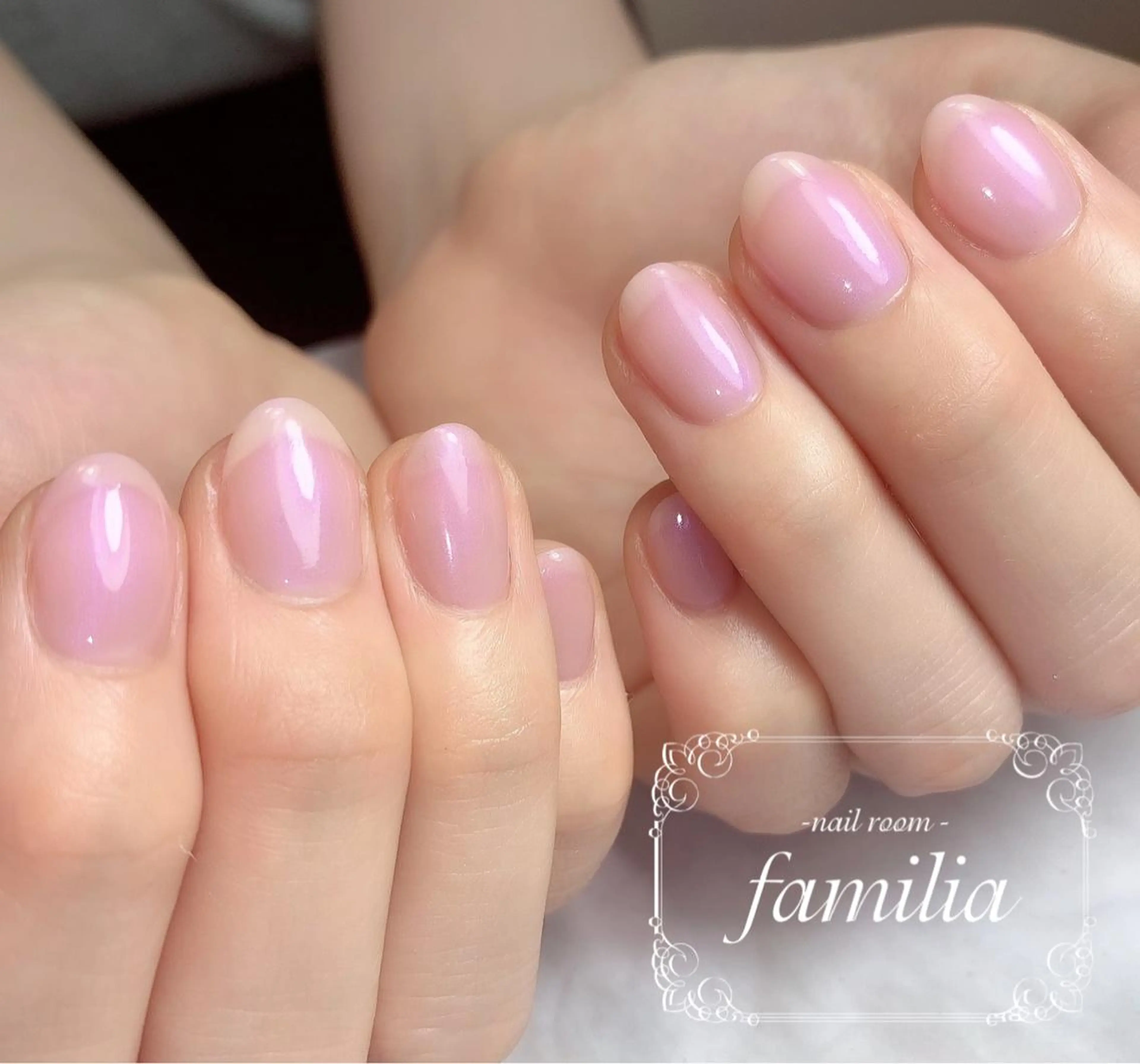 ネイル ハンドネイル -nailroom- familiaのネイルデザイン