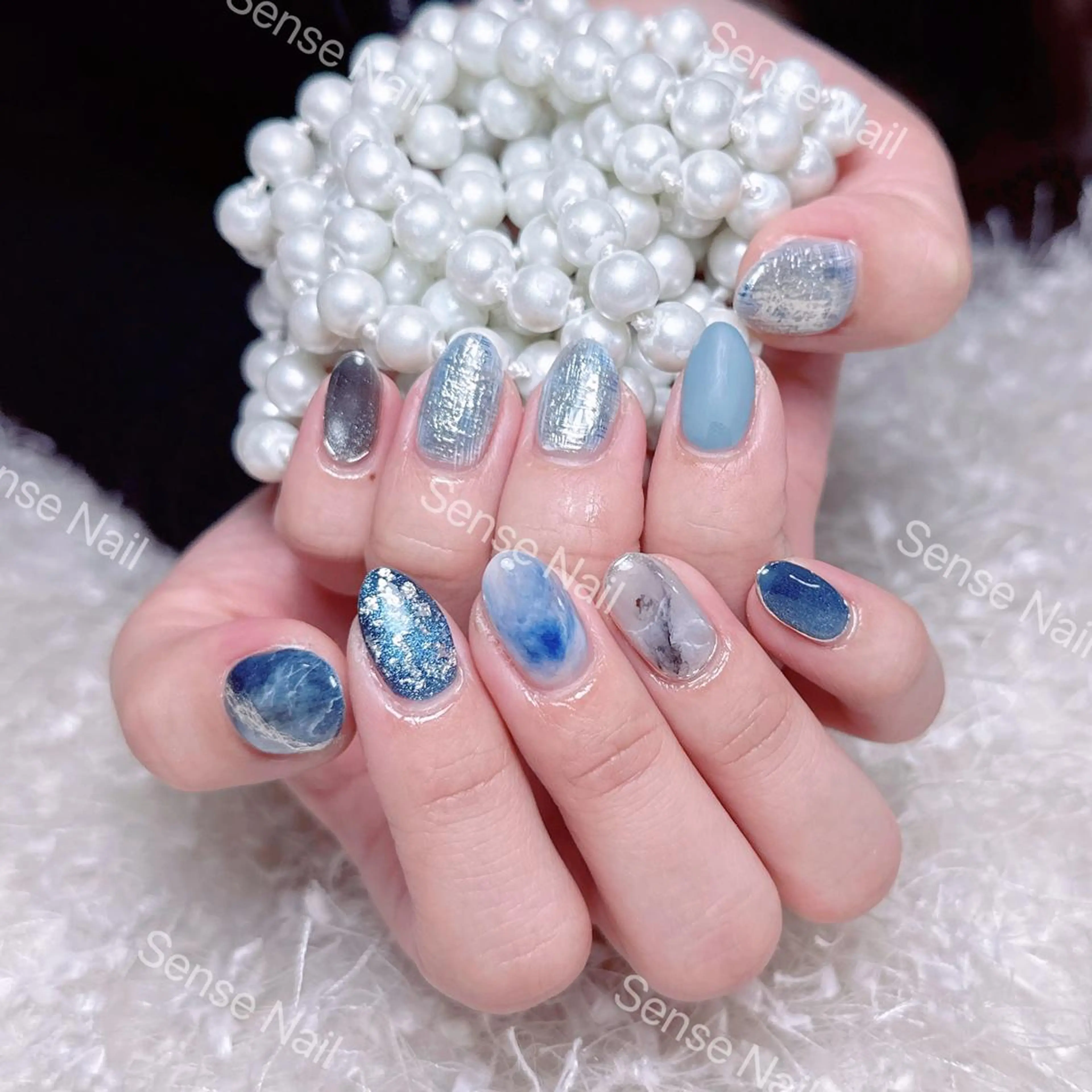 ネイル ハンドネイル Queening 🦋のネイルデザイン