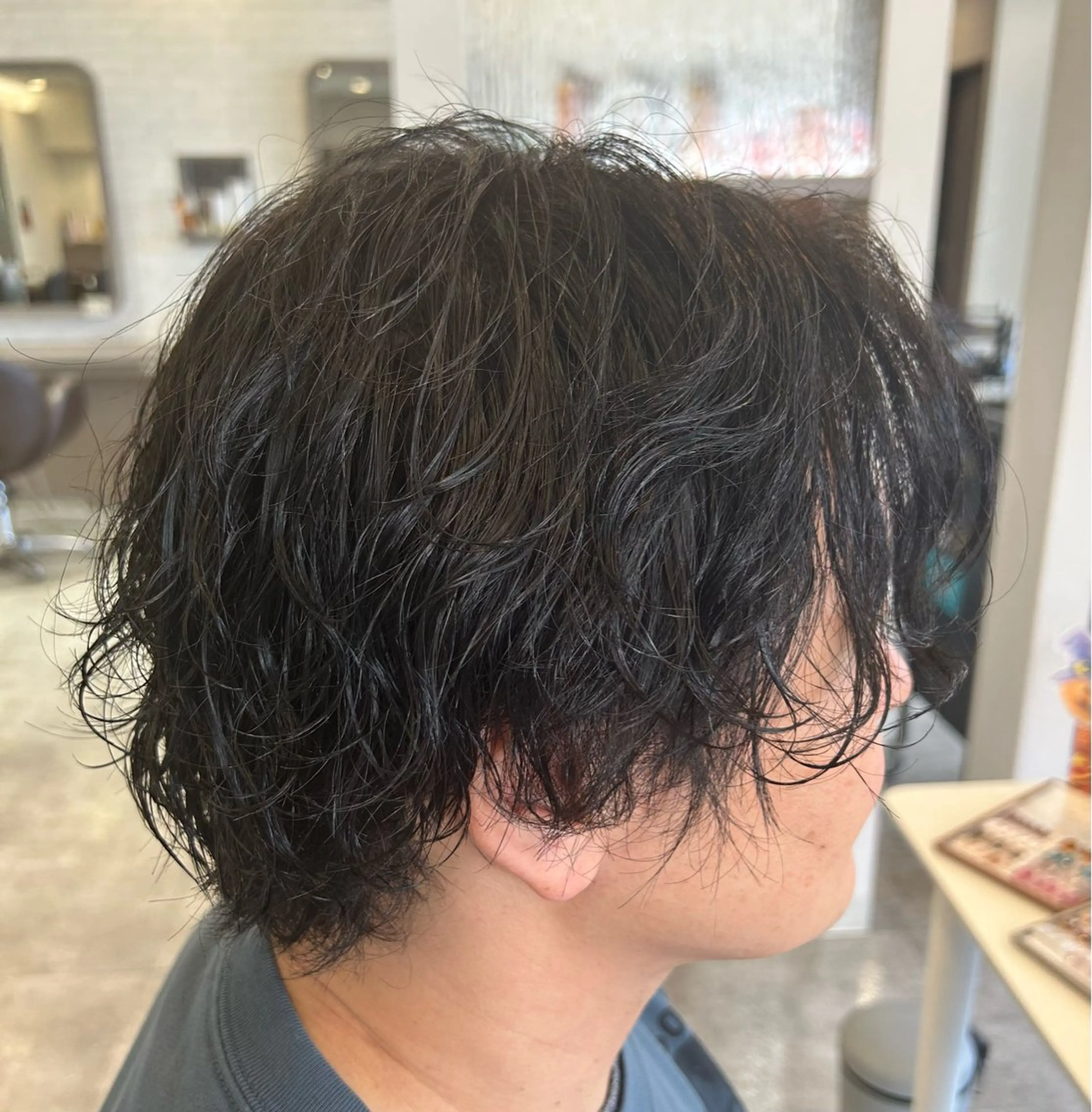 カラー ヘアカラー 大西 葵のヘアスタイル