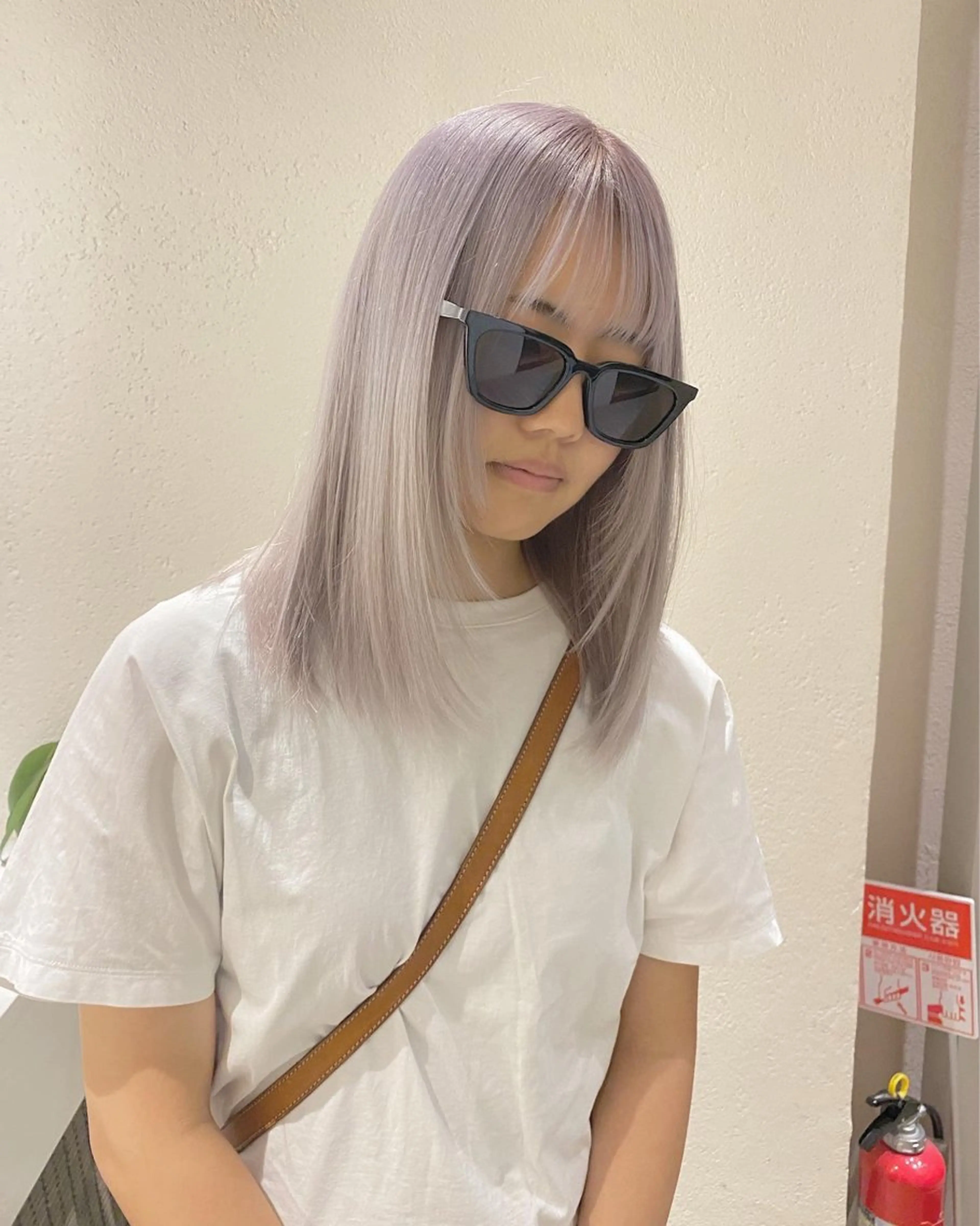 セミロング 艶髪 森田/嵩士のヘアスタイル