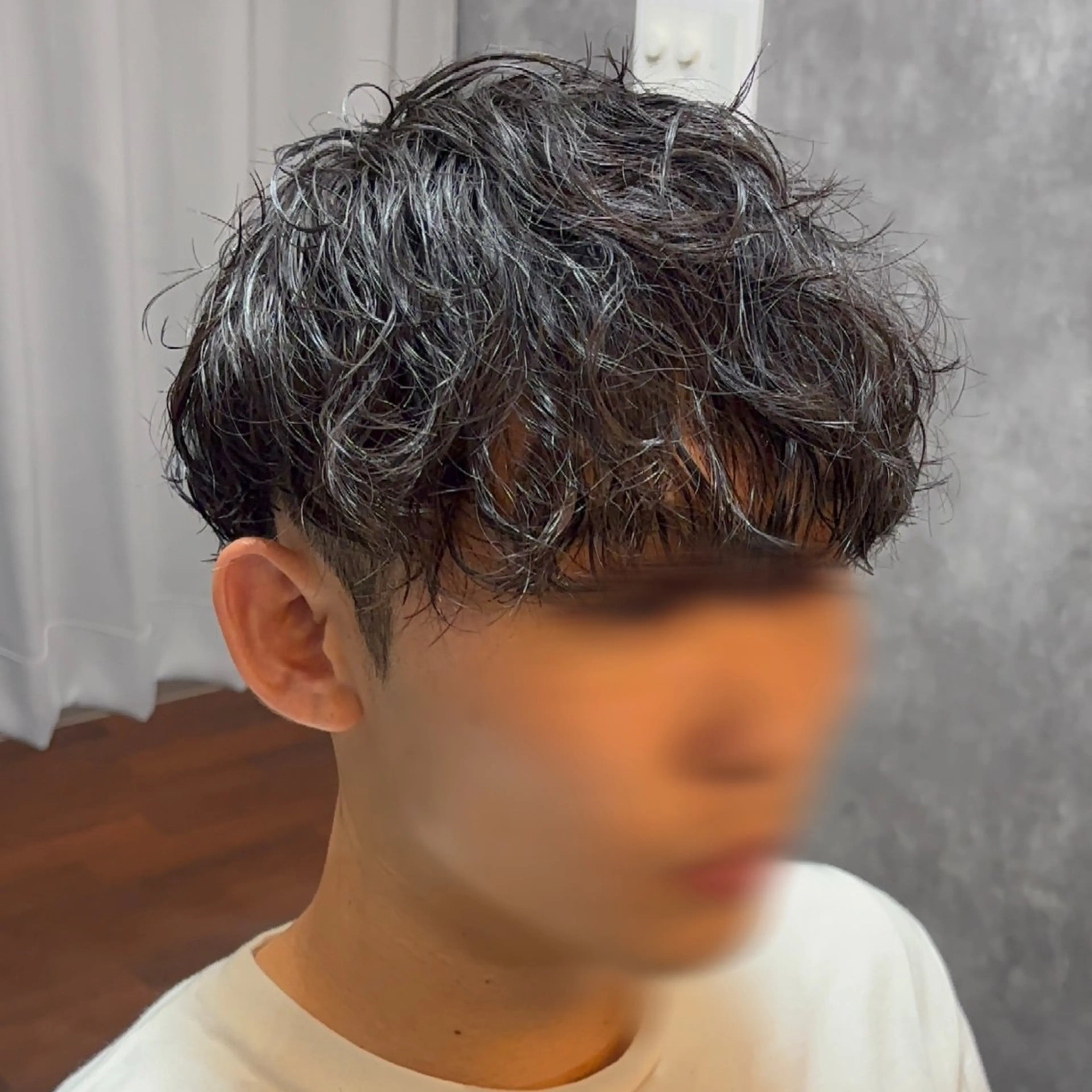 ショート パーマ メンズ カット パーマ 松尾 叶恋のヘアスタイル