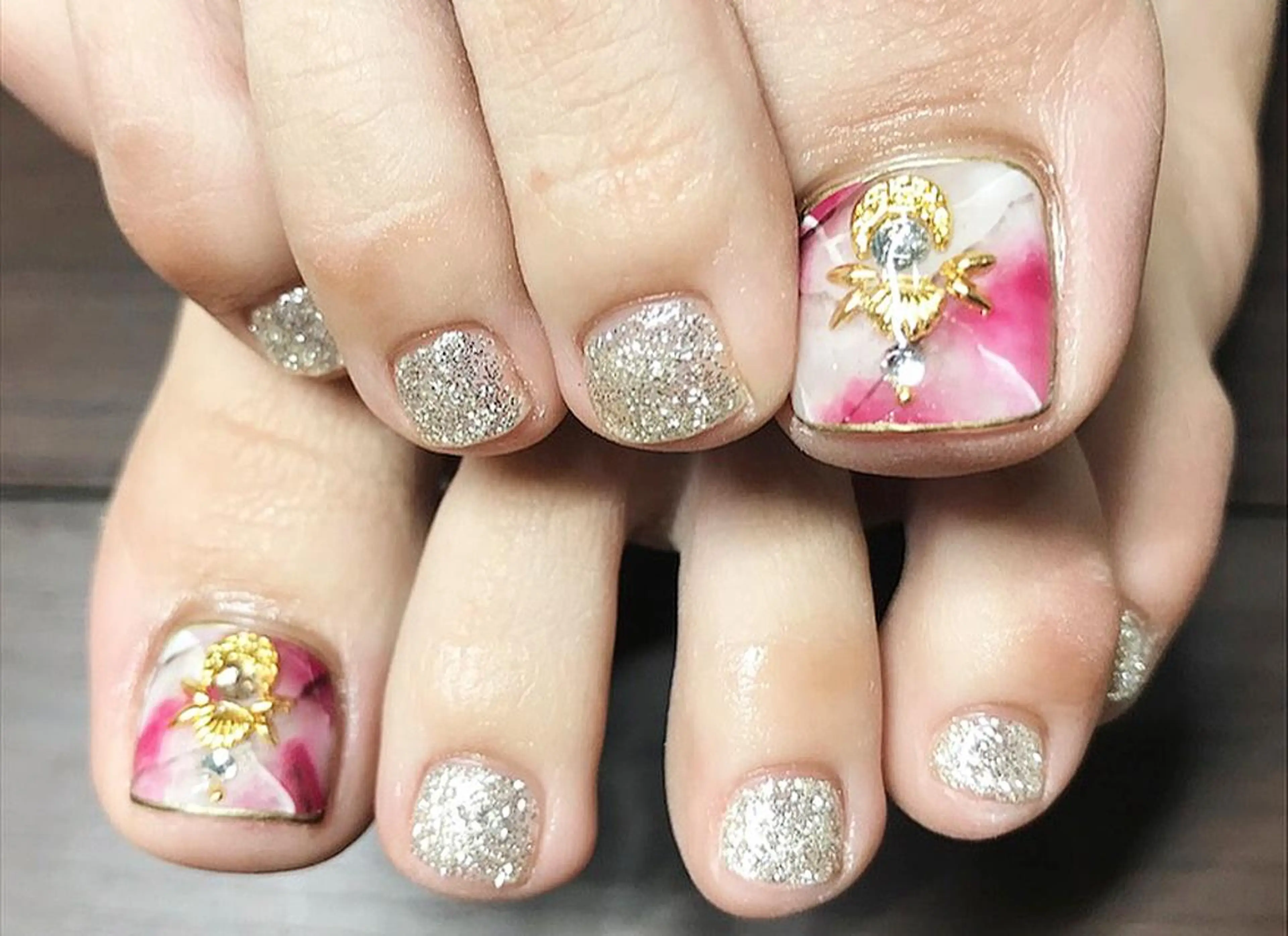 ネイル elu ：nail＆eyeのネイルデザイン