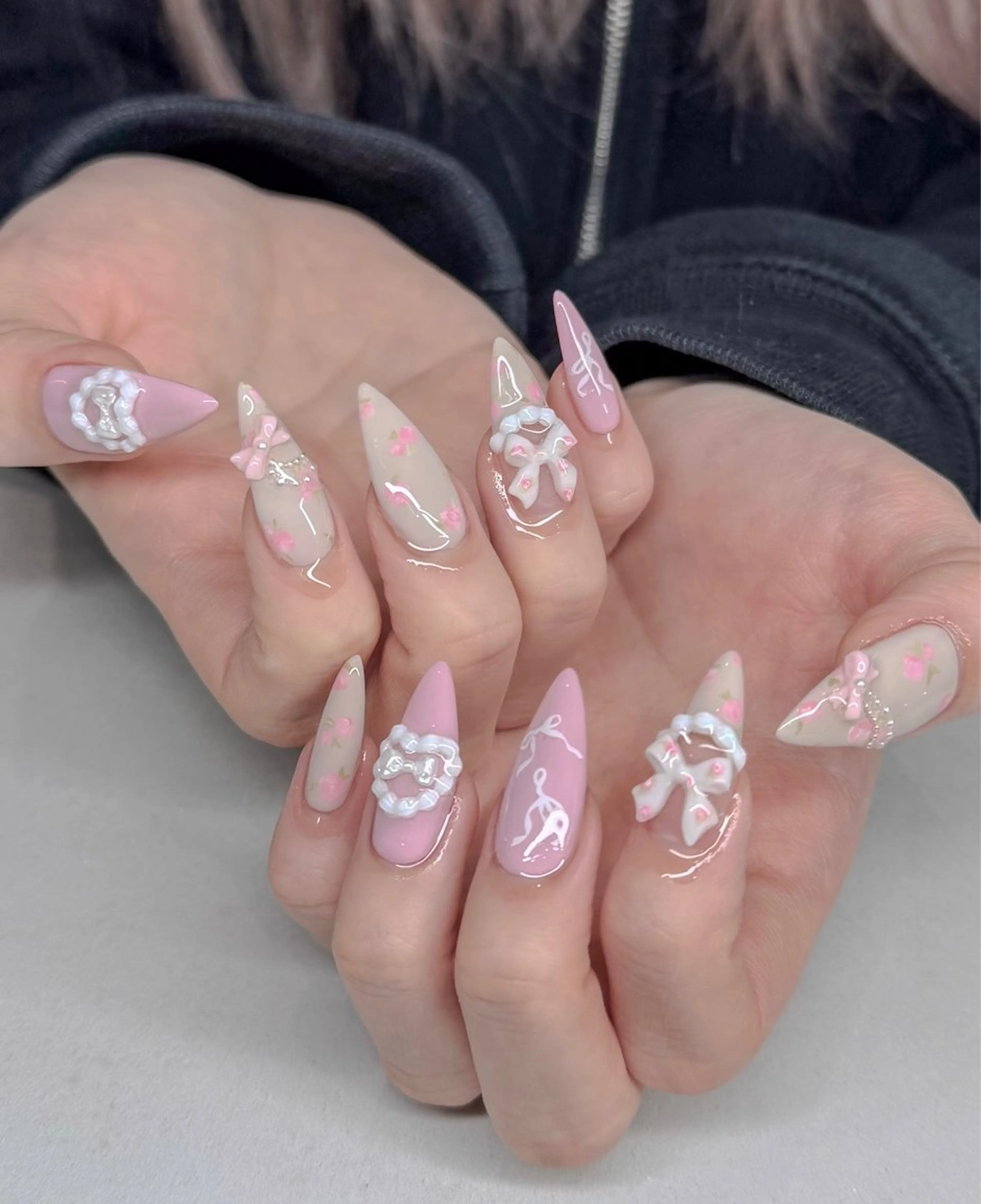 ネイル ハンドネイル ハンドケア num-fi Aiのネイルデザイン