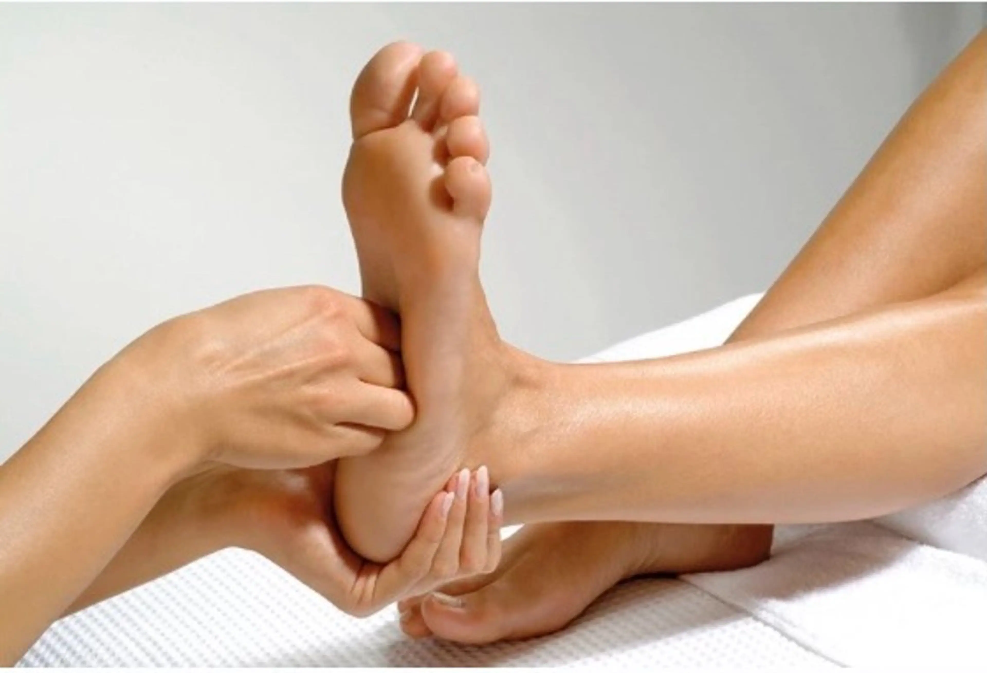 免疫力を高めるリフレクソロジー    70分　足裏の写真