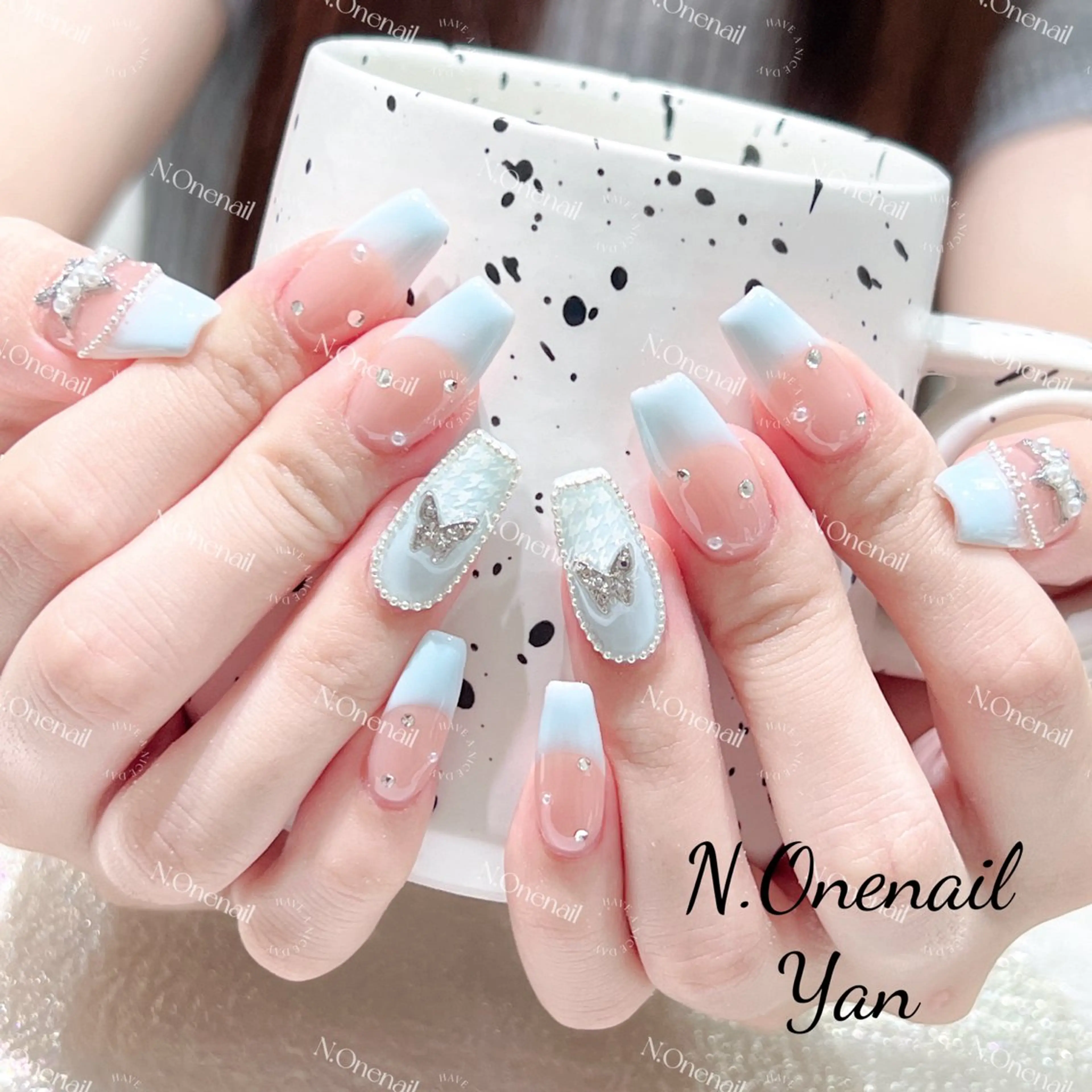 ネイル ハンドネイル 長いだし/スカルプ/ パラシェルN.oneのネイルデザイン