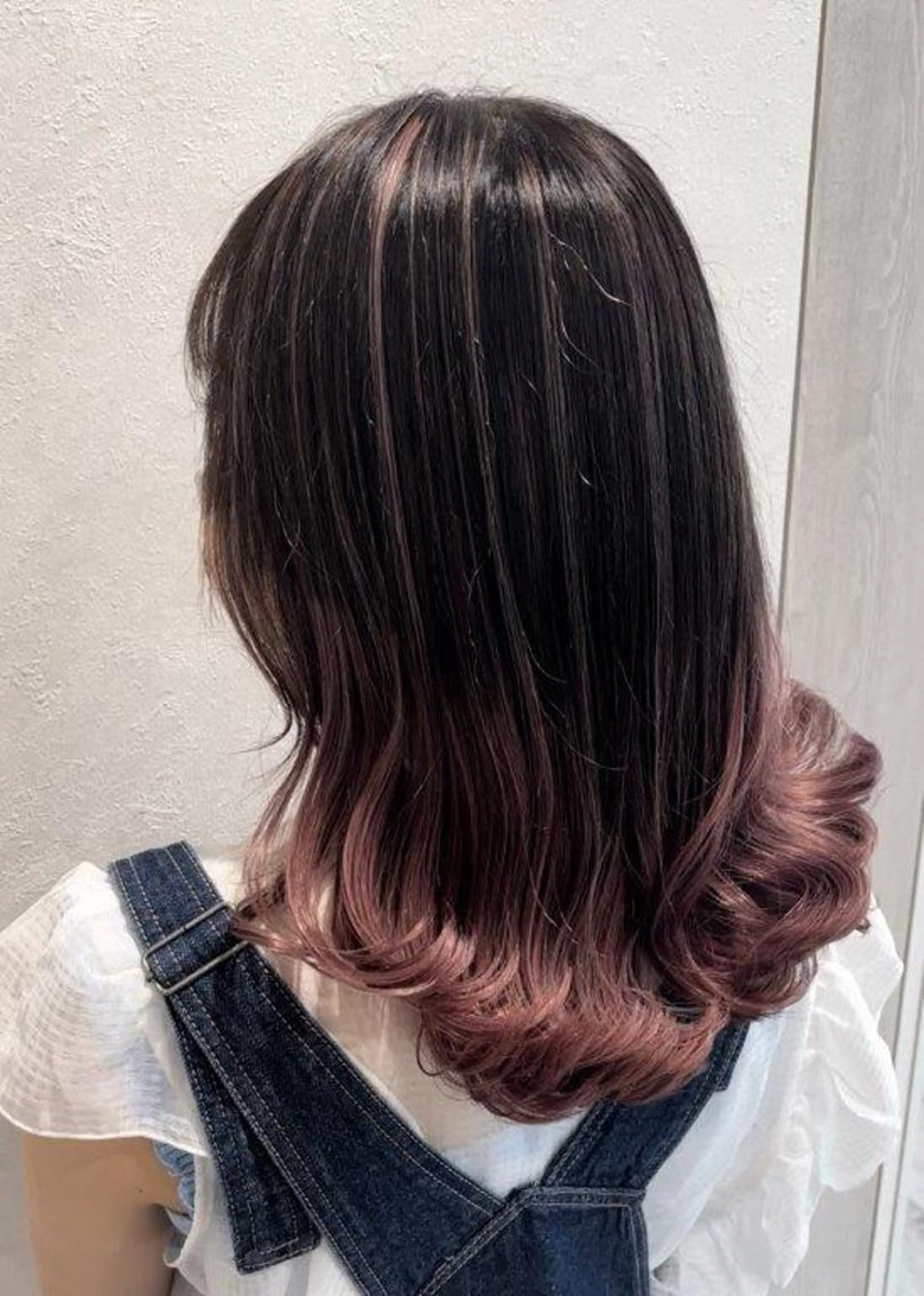 カラー 古田 陽菜のヘアスタイル