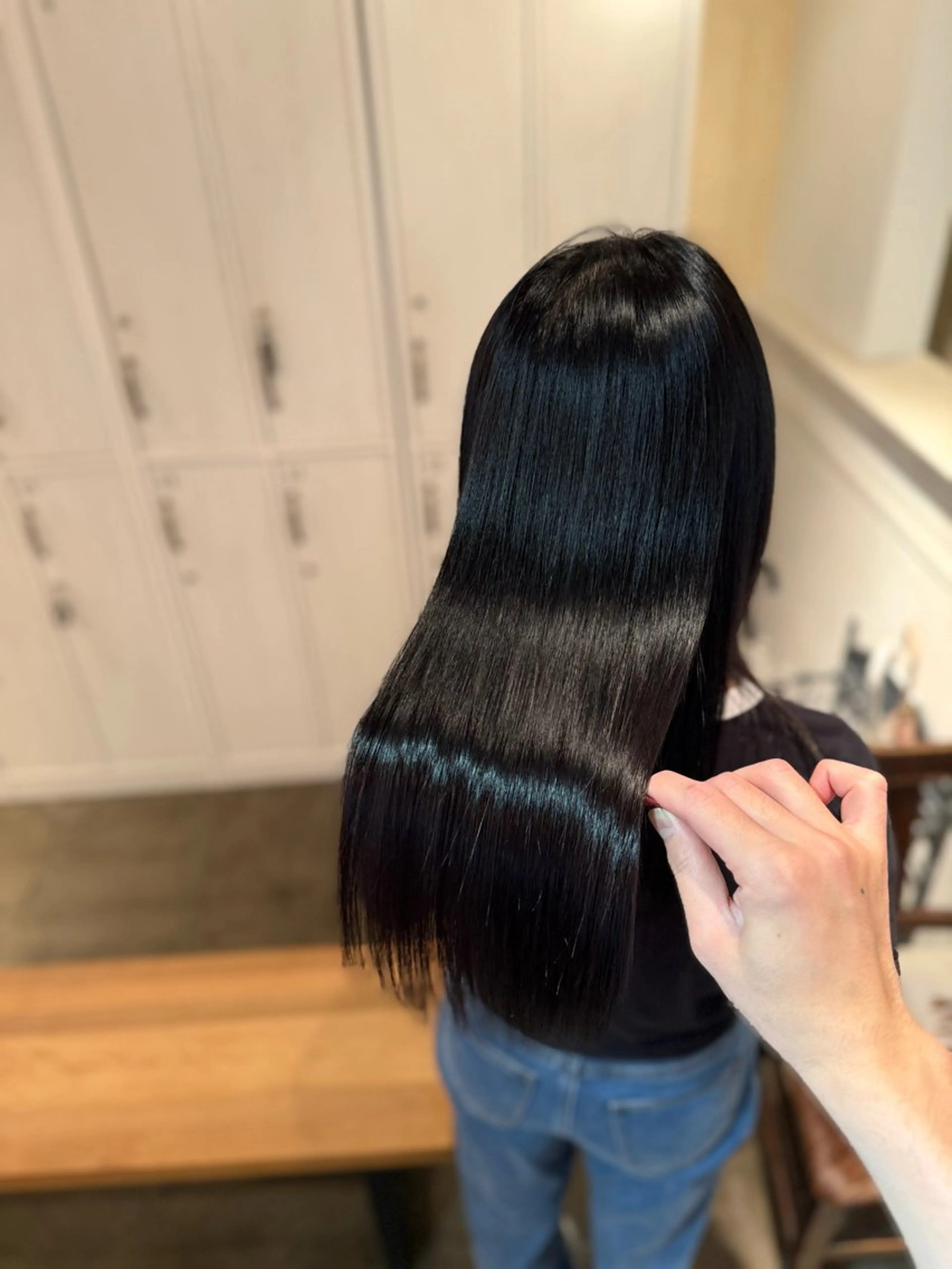 セミロング 縮毛矯正 髪質改善／美髪矯正 林田和真のヘアスタイル