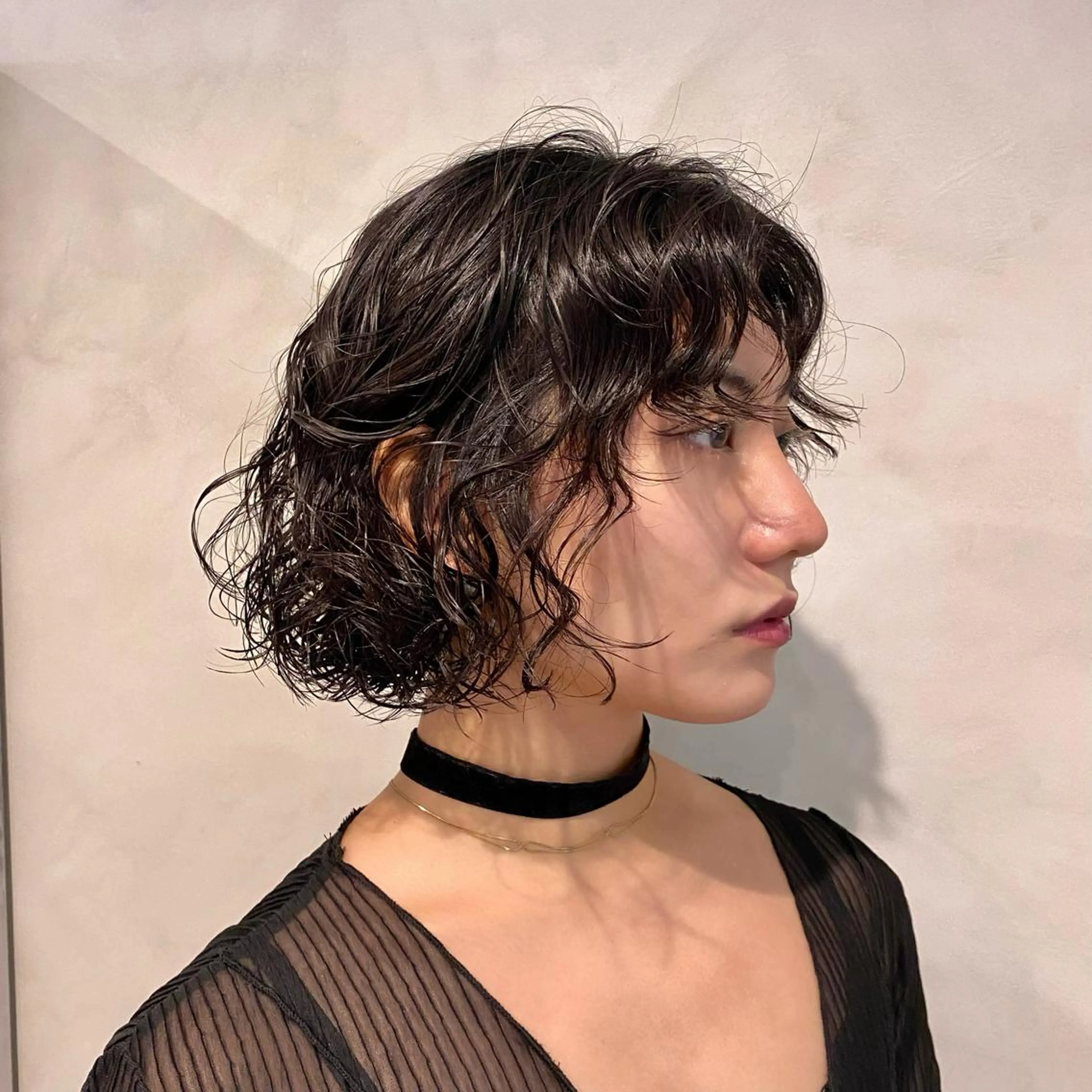 ミディアム パーマ ミディアムパーマ ボブ くせ毛 Yuki☺︎パーマ レイヤーカットのヘアスタイル