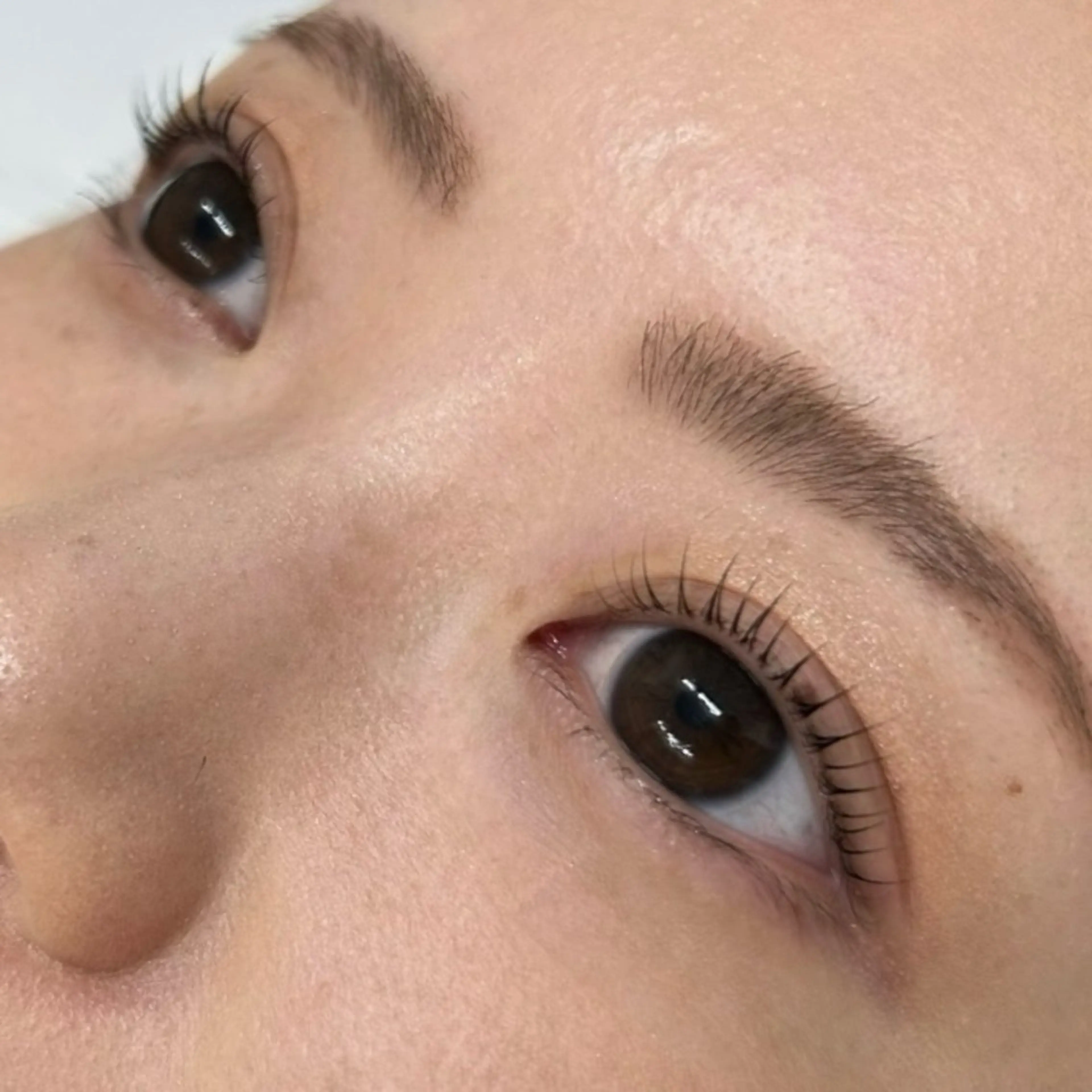 マツエク・マツパ Le'a first ユイの眉毛・アイブロウイメージ