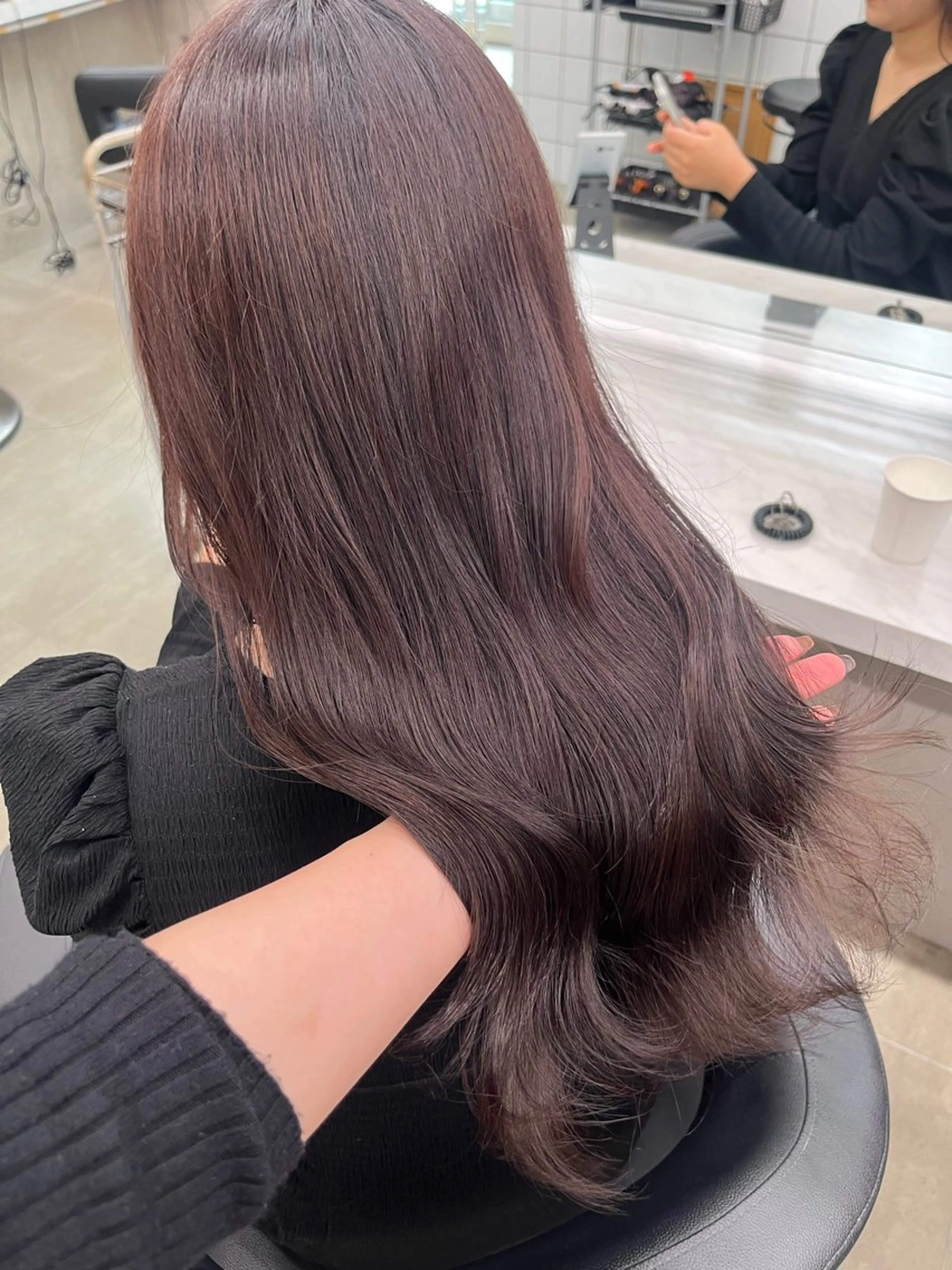 ロング ヘアカラー トリートメント ヘッドスパ ヘアセット 寒色＆ブリーチ特化 寒色MiOのヘアスタイル