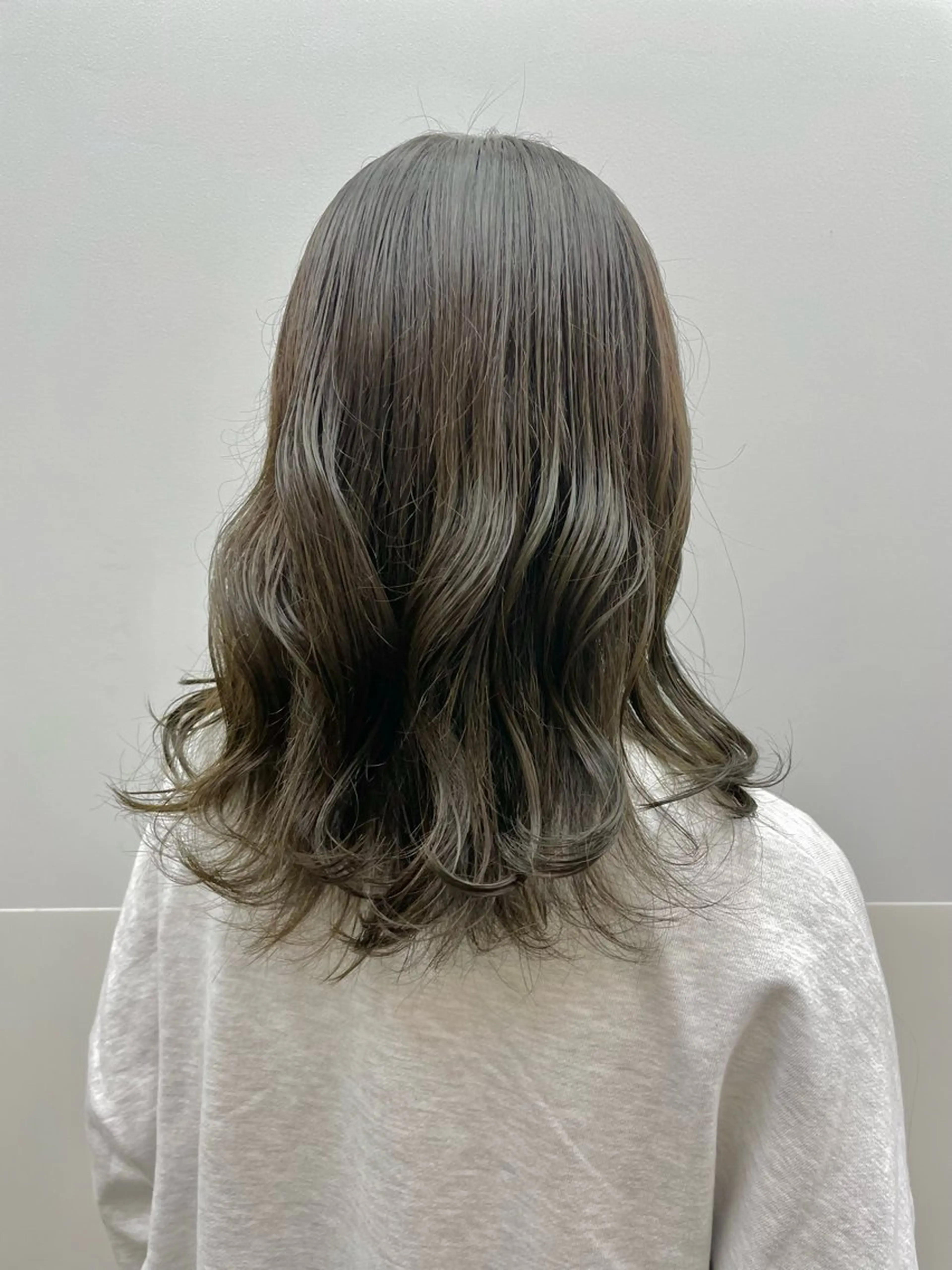 ミディアム カラー ダブルカラー🦖 /髪質改善⚡️しおりのヘアスタイル