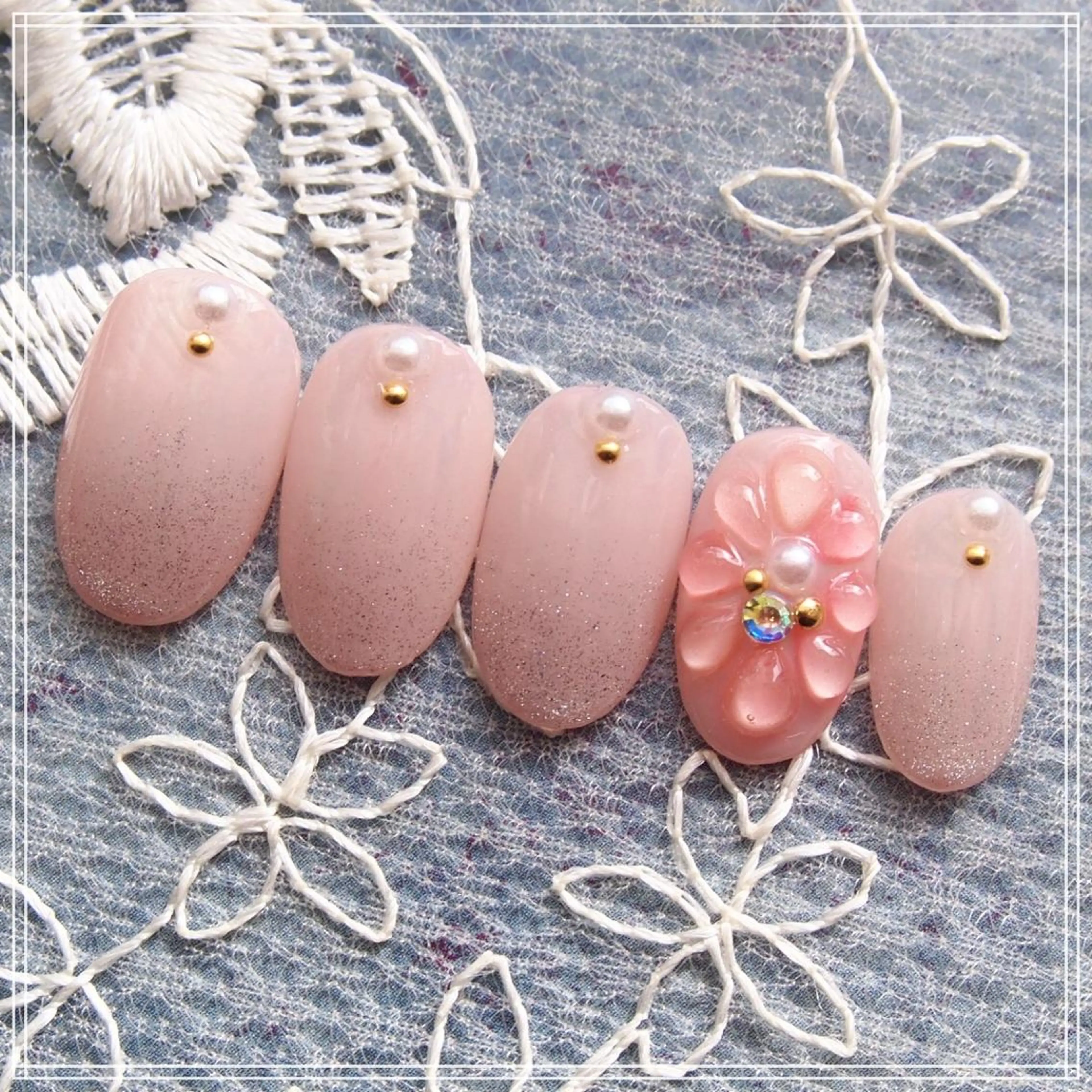 ネイル 山田 麻衣のネイルデザイン