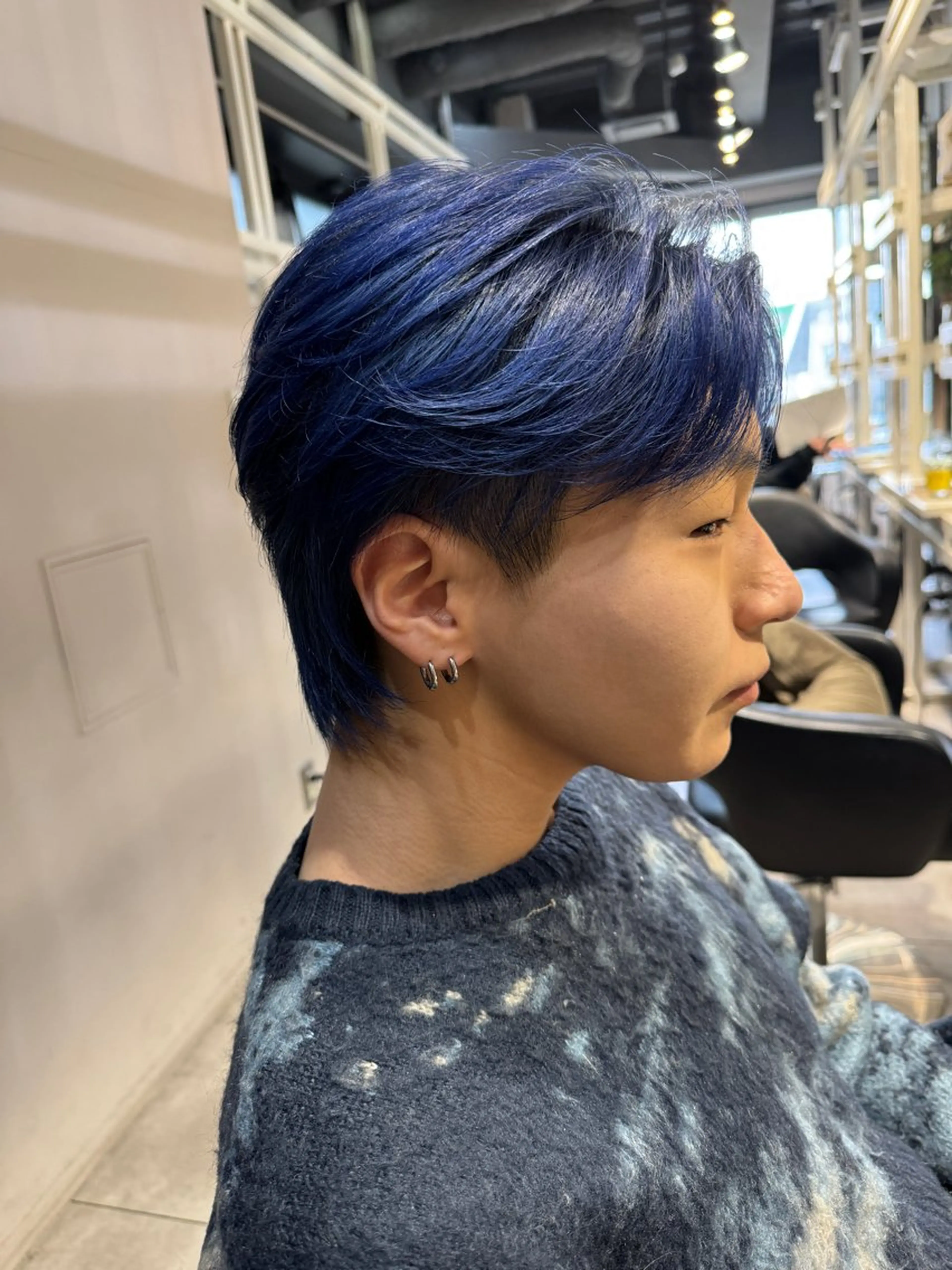 ミディアム カラー メンズ メンズブリーチ ブリーチ ブルーカラー ヘアカラー トリートメント 似合う髪型が 分からない方へのヘアスタイル