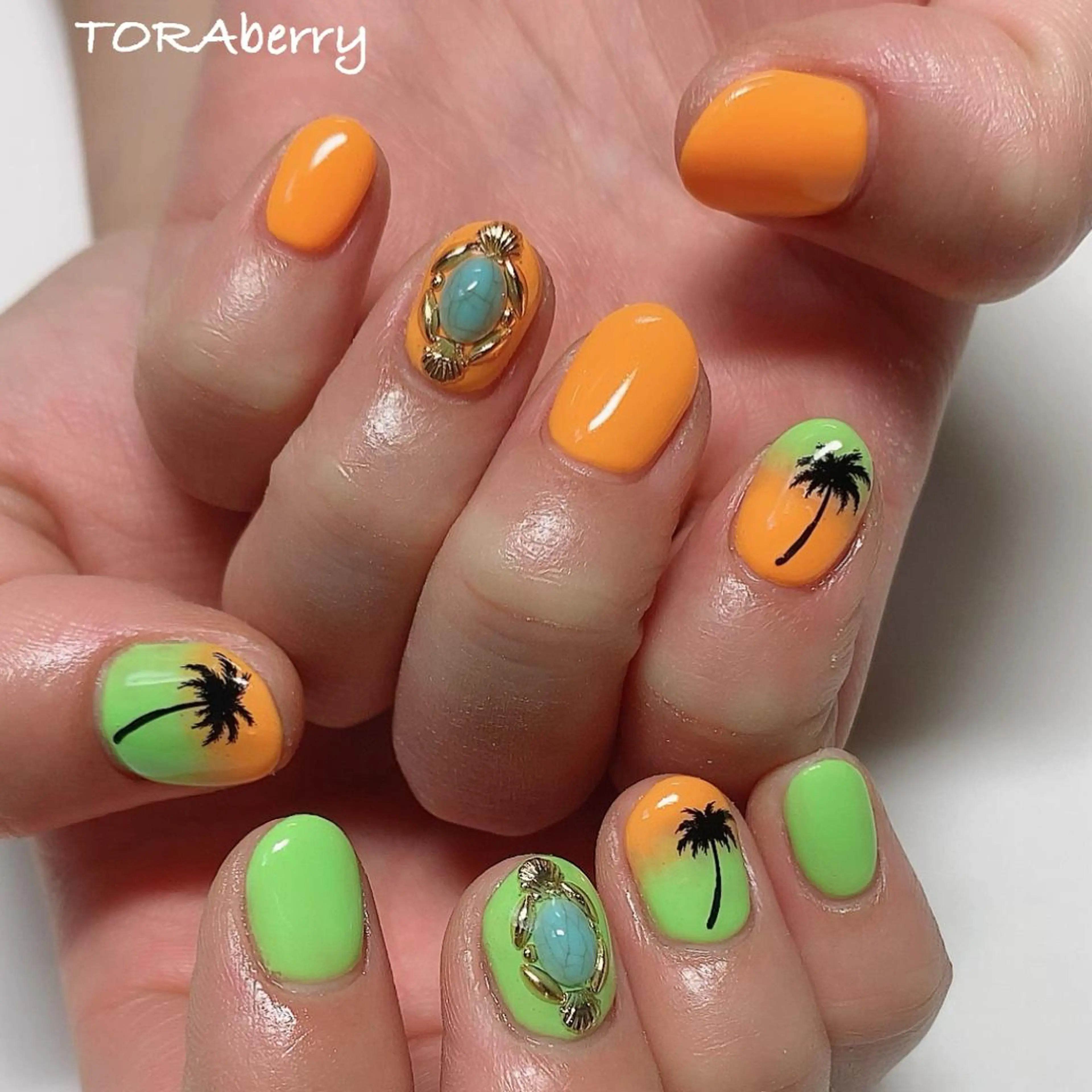 ネイル ハンドネイル ネイリスト なつみのネイルデザイン