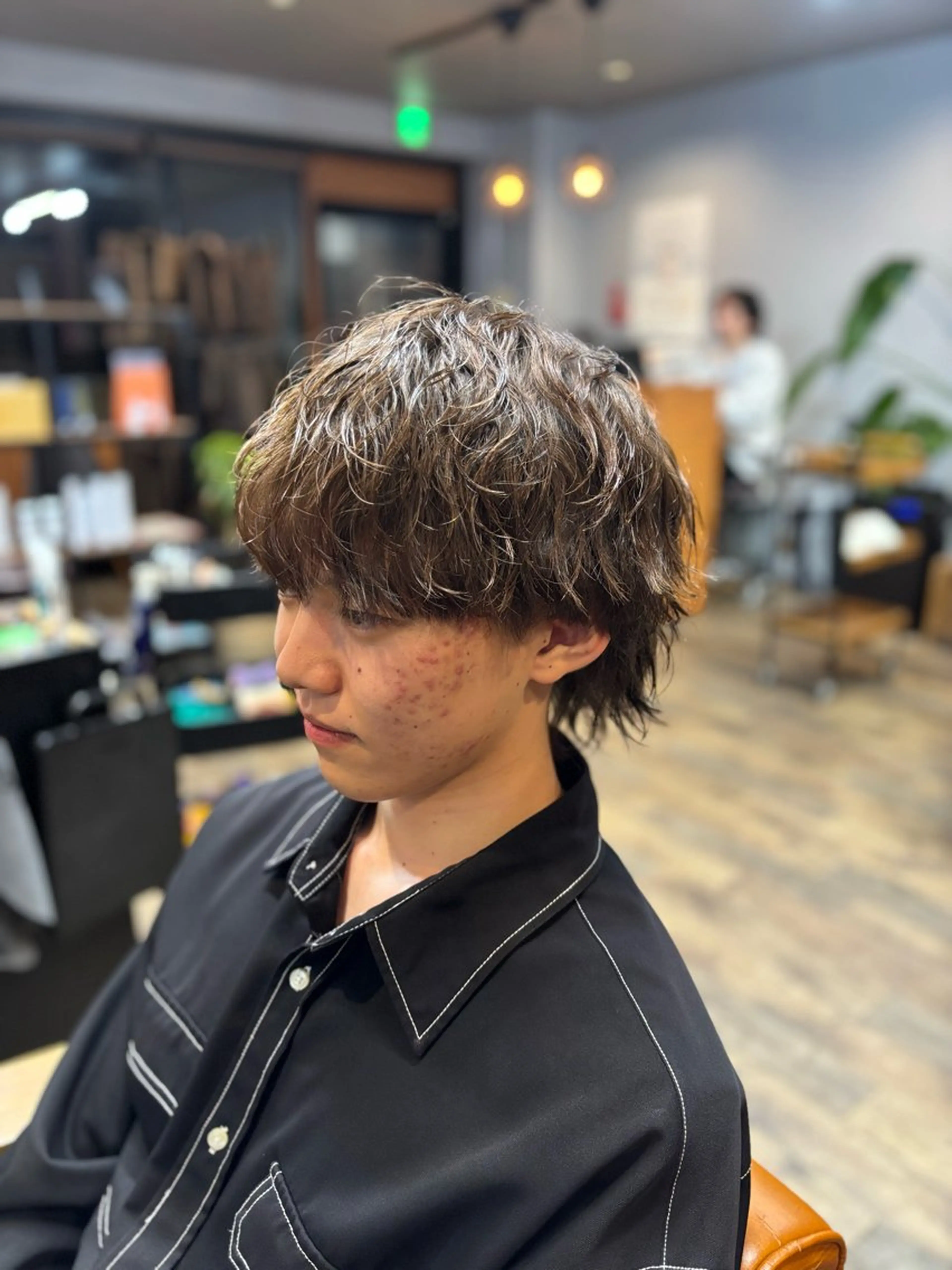 パーマ メンズ 波巻きパーマ メンズウルフカット ウルフカット カット パーマ SKY FIELD HAIR所属・後藤 慶斗のヘアスタイル
