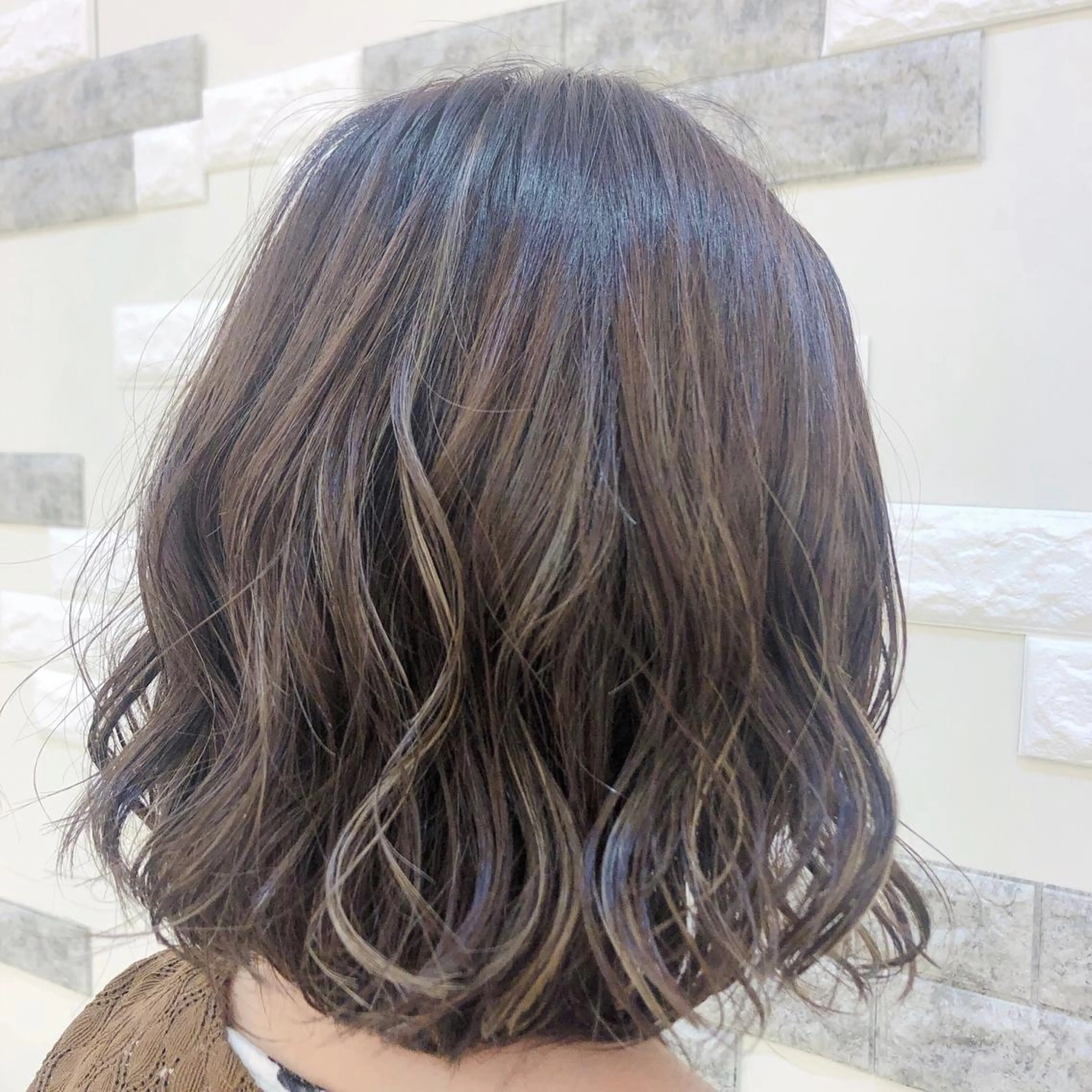 ミディアム カラー これた🧸ヘアメ職人 ♡髪質改善♡カラーのヘアスタイル