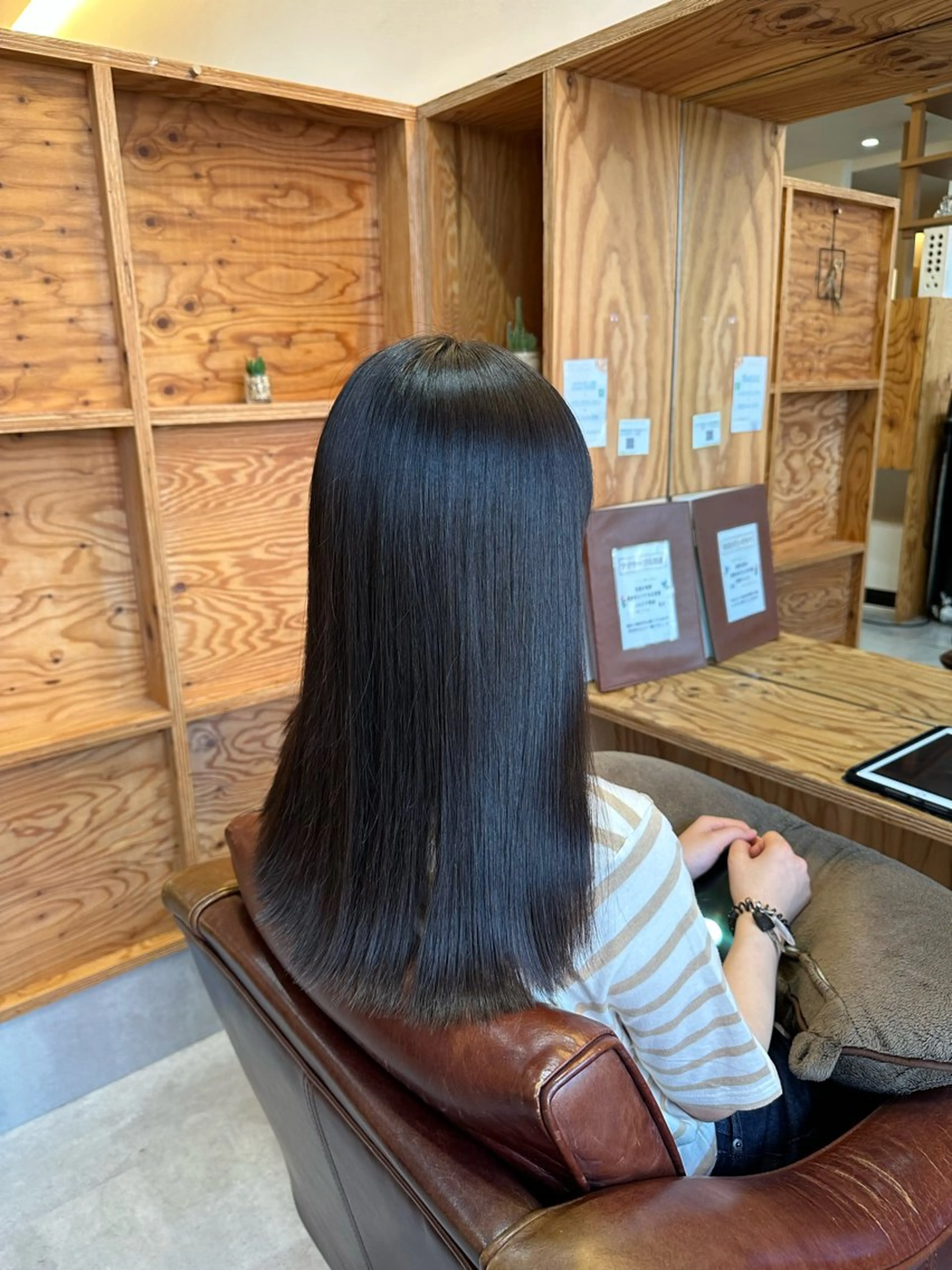 ロング adorable 長谷川実夢のヘアスタイル
