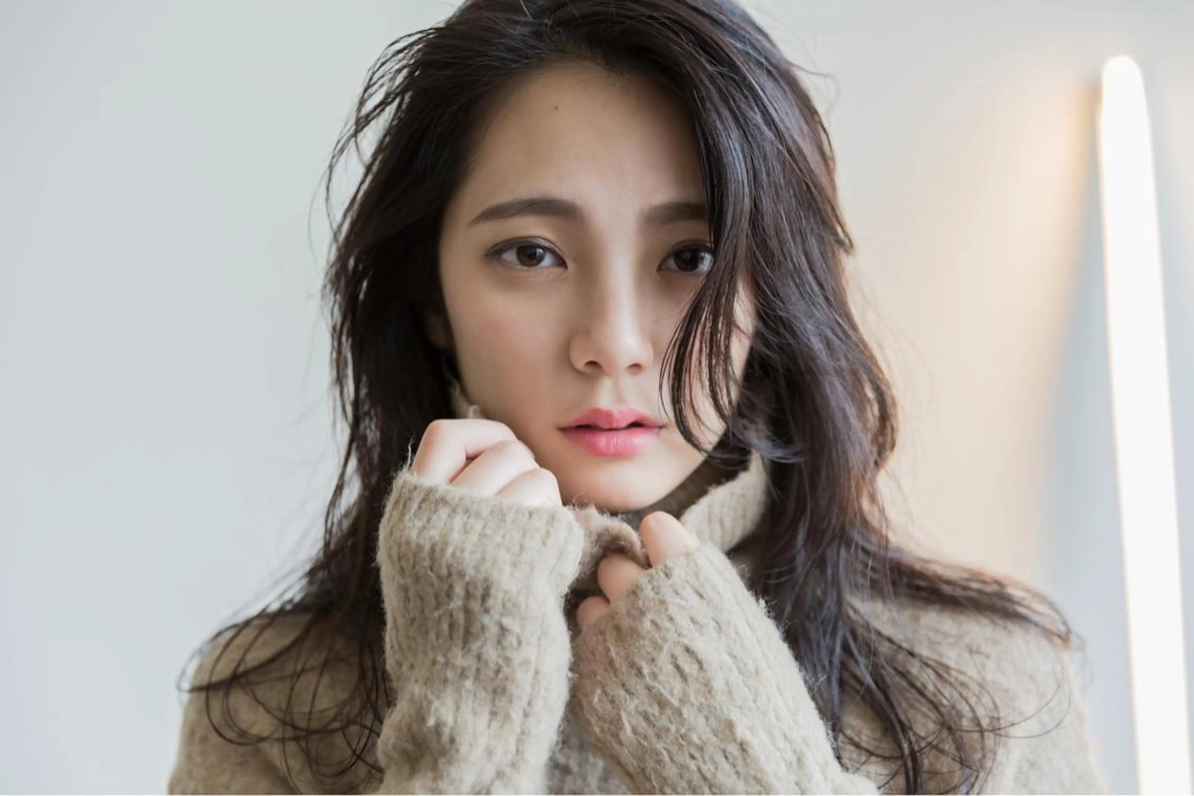 ロング カラー ツジガキ ユウスケのヘアスタイル