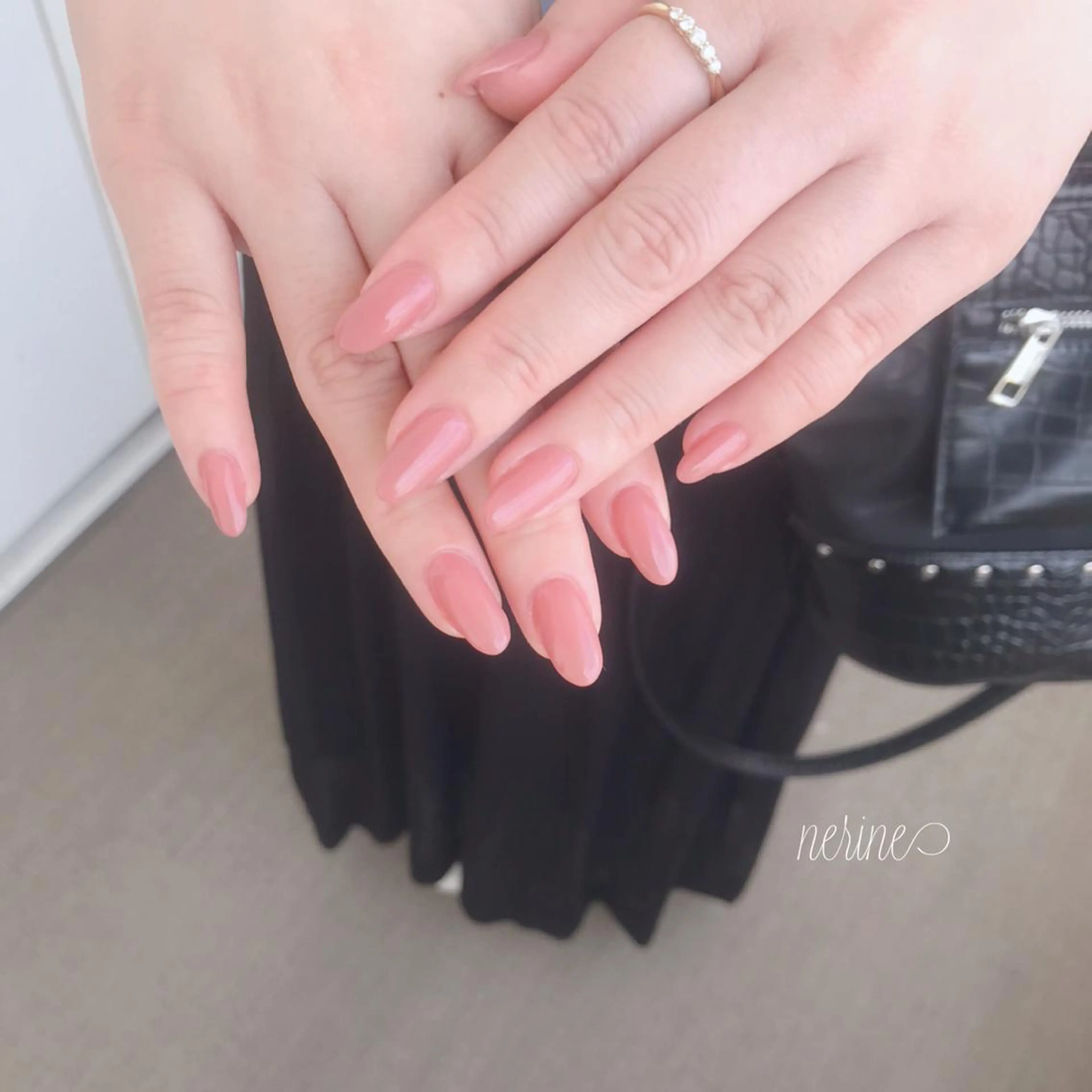 ネイル ワンカラーネイル ハンドネイル NAILST Naomiのネイルデザイン