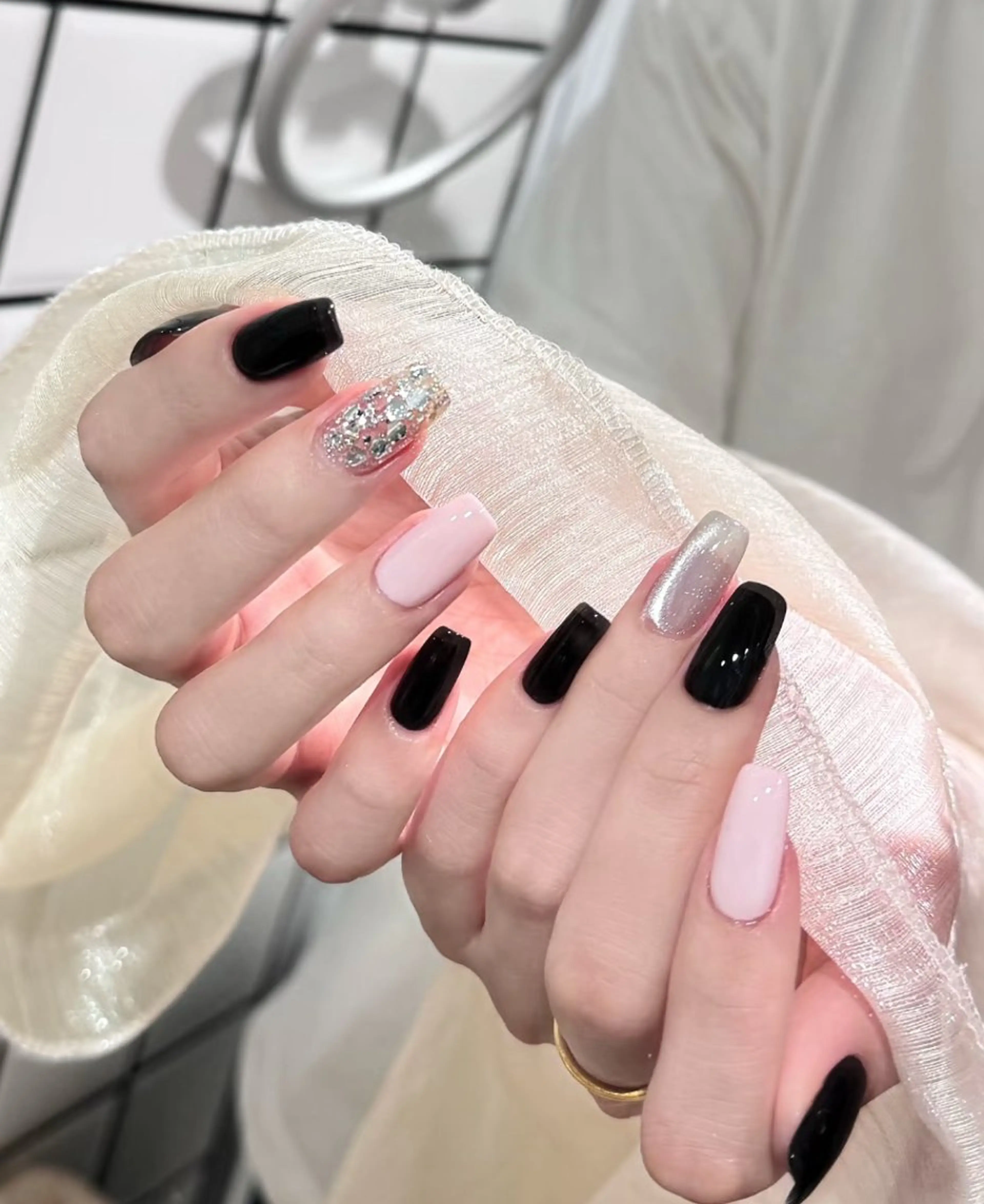 ネイル アートネイル チークネイル フレンチネイル ガラスフレンチ マグネットネイル ハンドネイル 🎀🎀YooLi Nail Salonのネイルデザイン