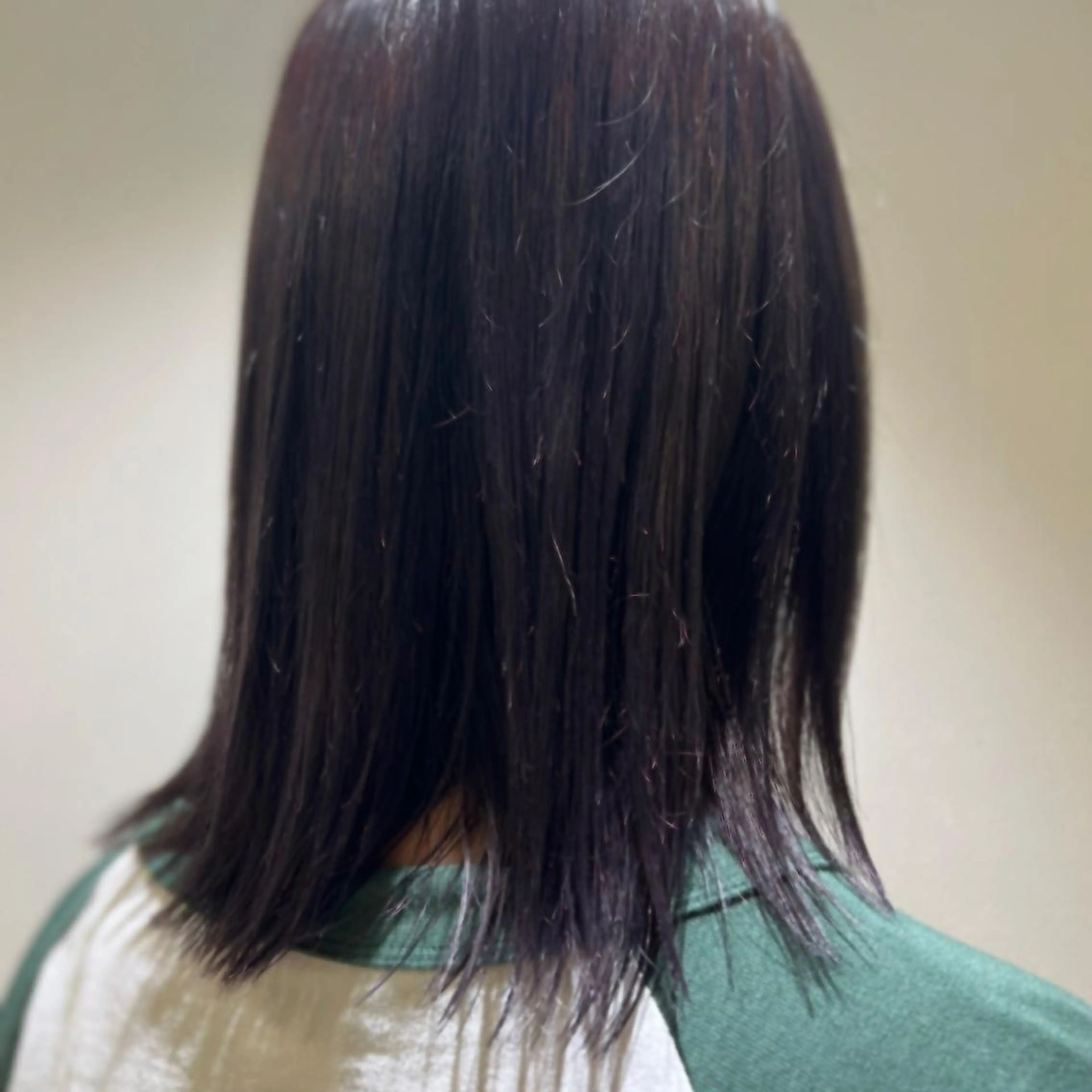 ミディアム カラー ブリーチ ラベンダーカラー カット トリートメント 🪽ラベンダーカラー 暗髪透明感🪽レイナのヘアスタイル