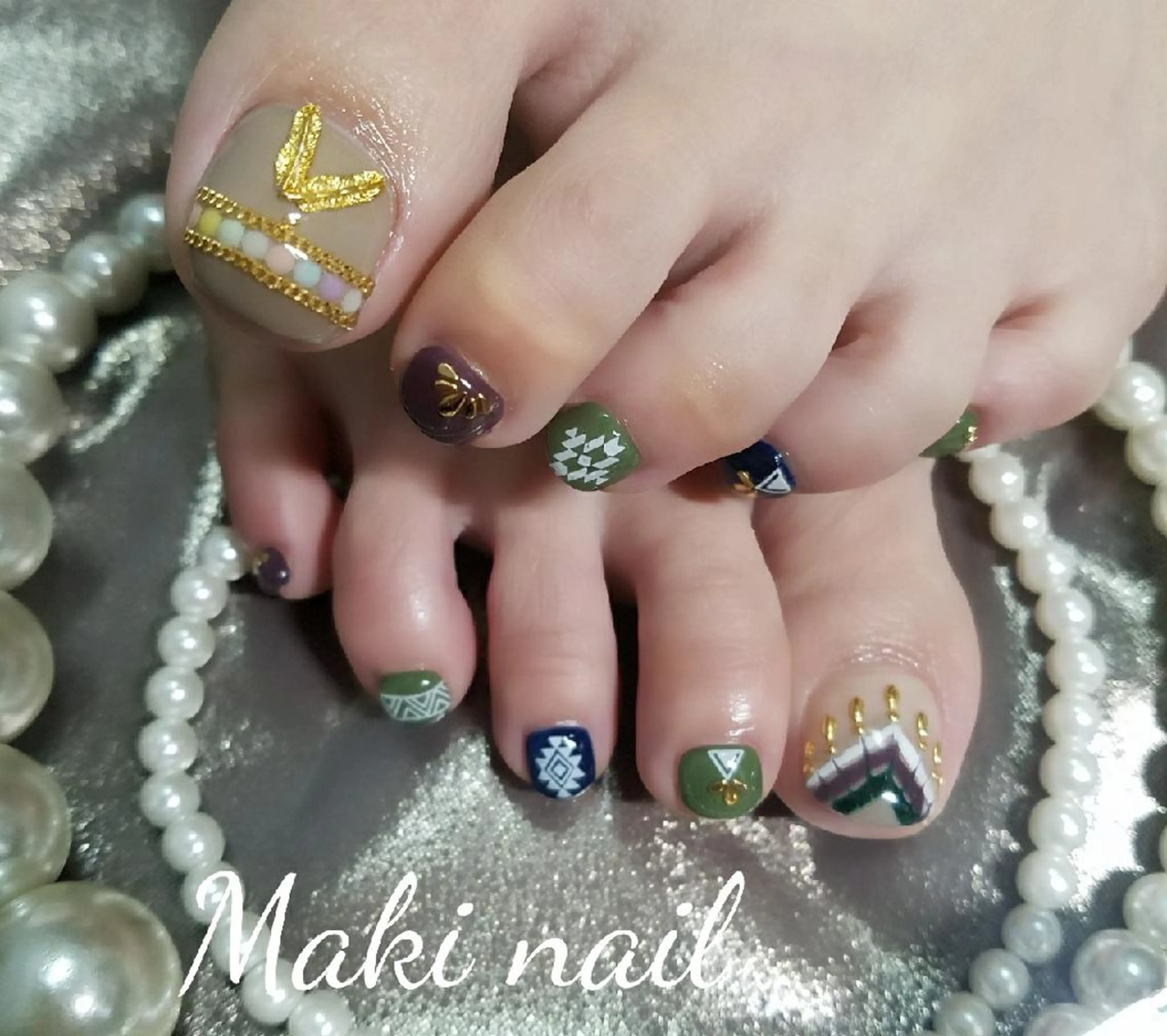 ネイル ショート フットネイル ジェルネイル フットネイル   MAKI NAILのネイルデザイン