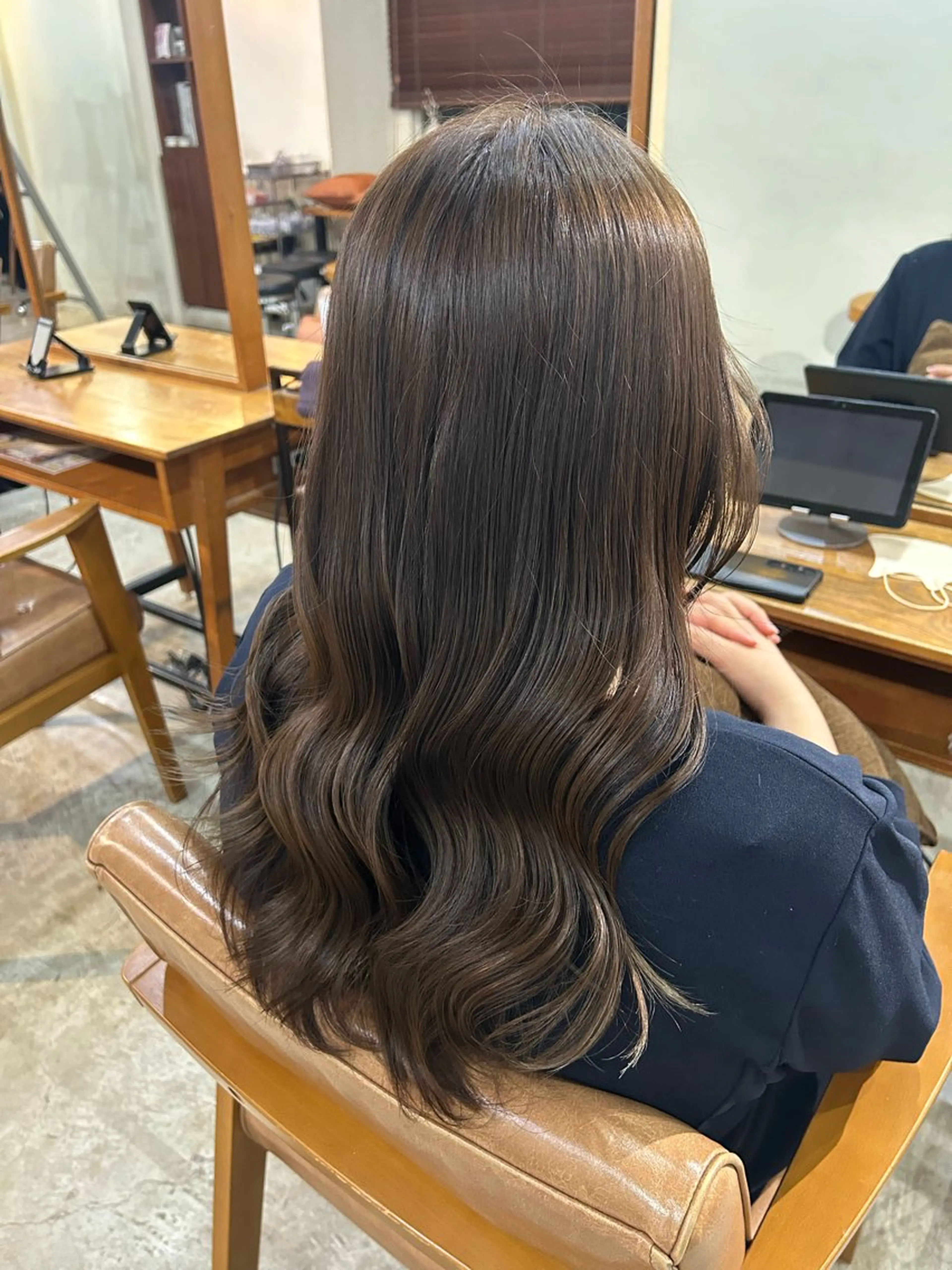 セミロング カラー 🎀asumi/艶カ ラー/ボブ/ショートのヘアスタイル