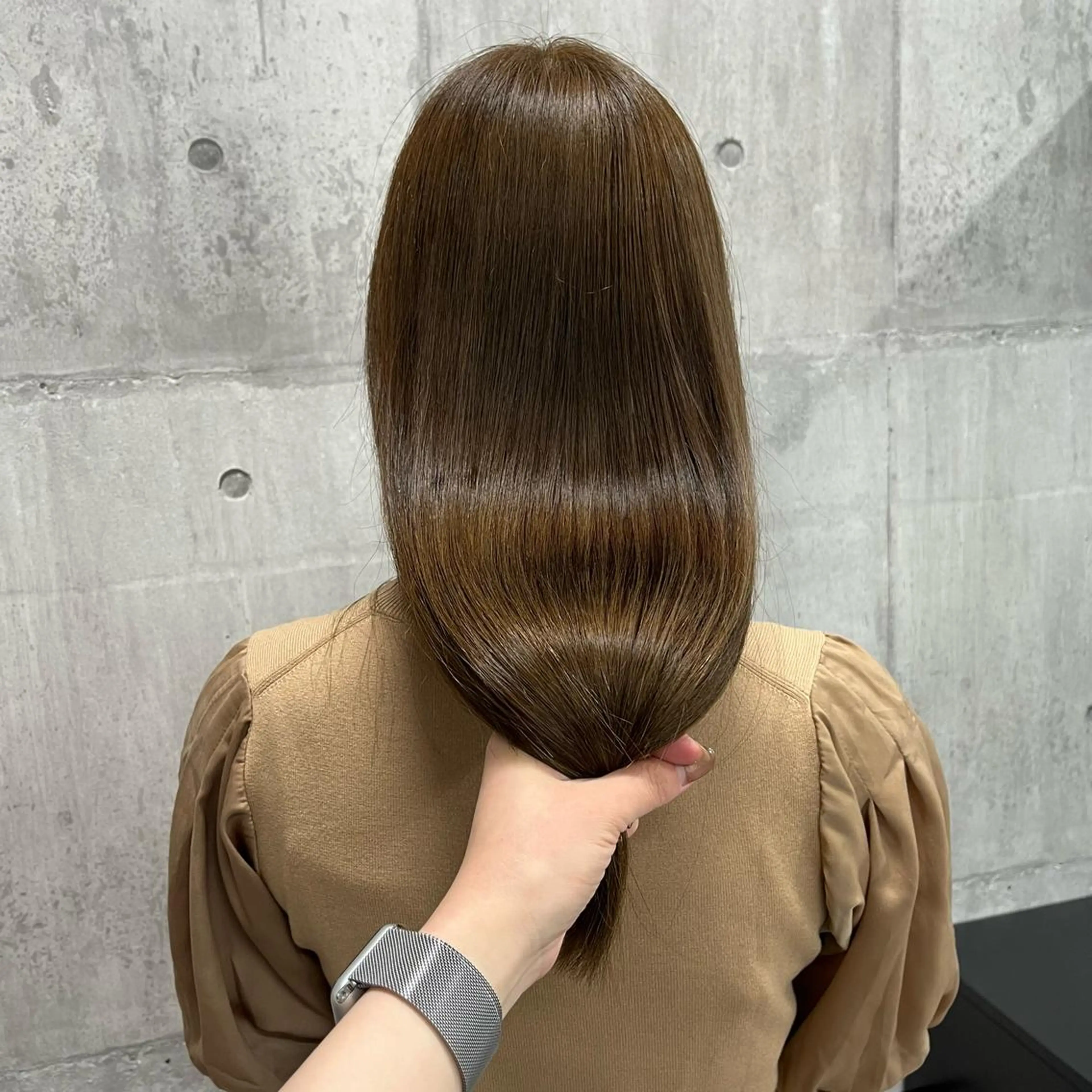 ロング カラー newi赤羽 HINATAのヘアスタイル