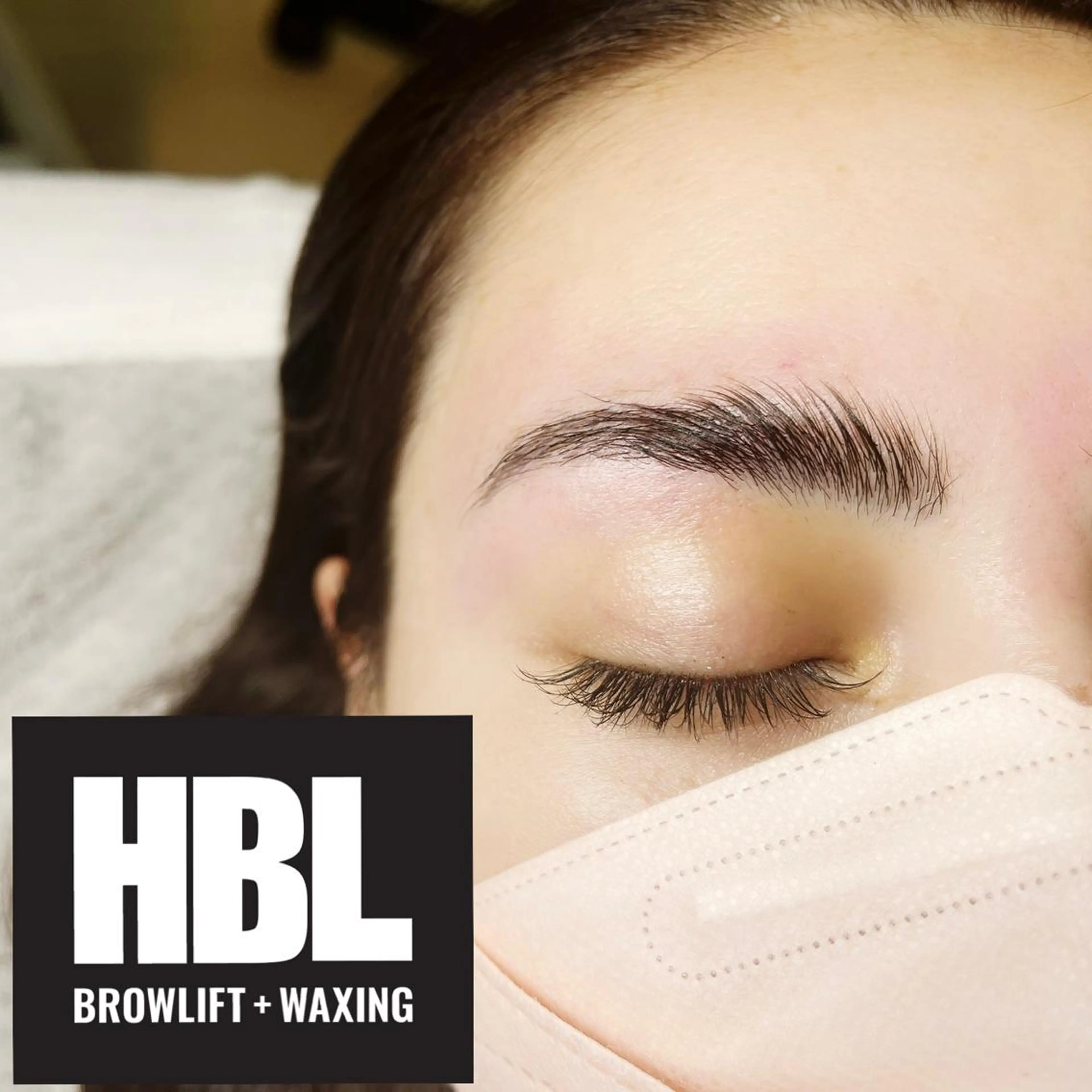 アイブロウ ハリウッドブロウリフト 🌺 SAKI 🌺のマツエク・マツパデザイン